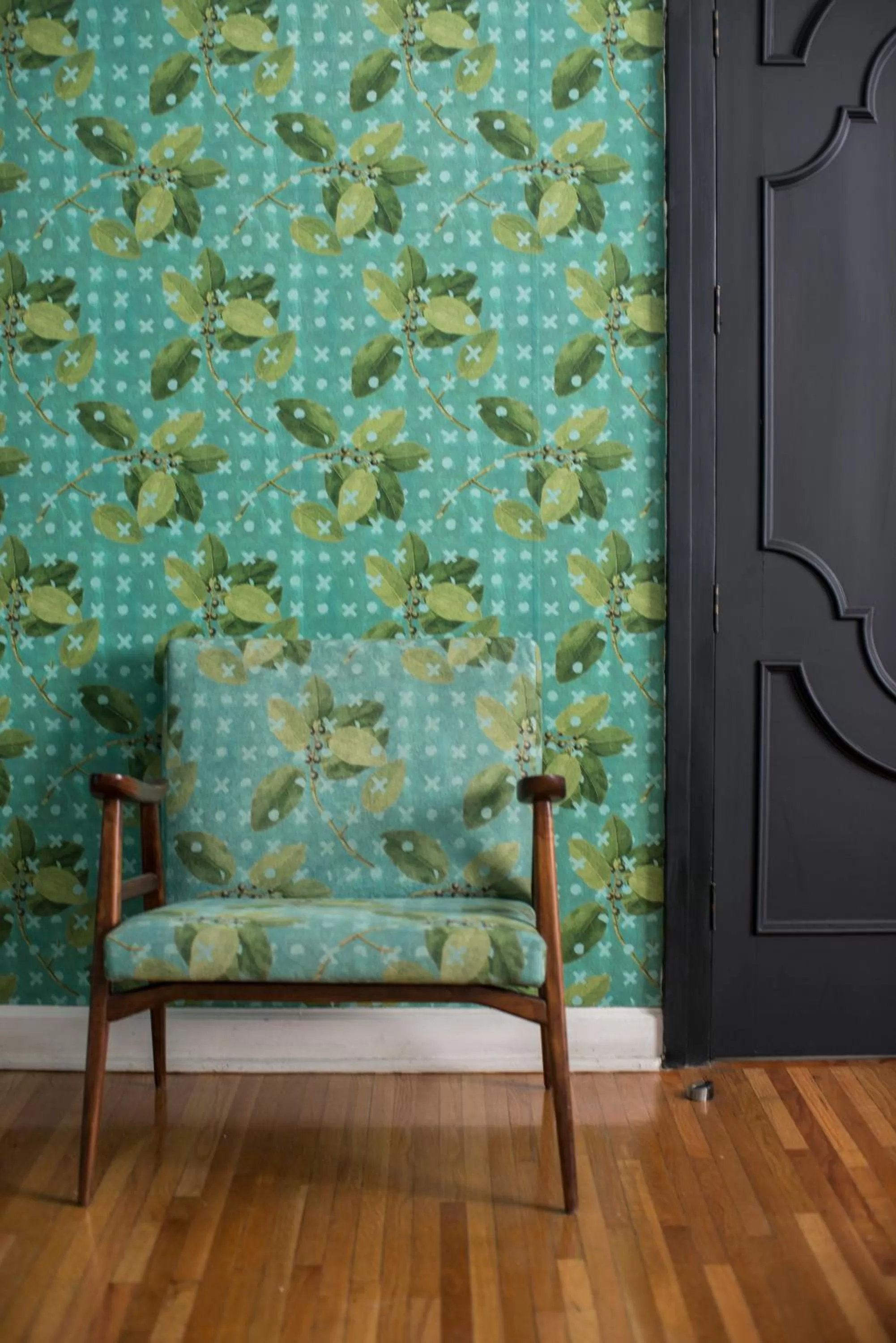 Decorative detail in Pug Seal Polanco Allan Poe