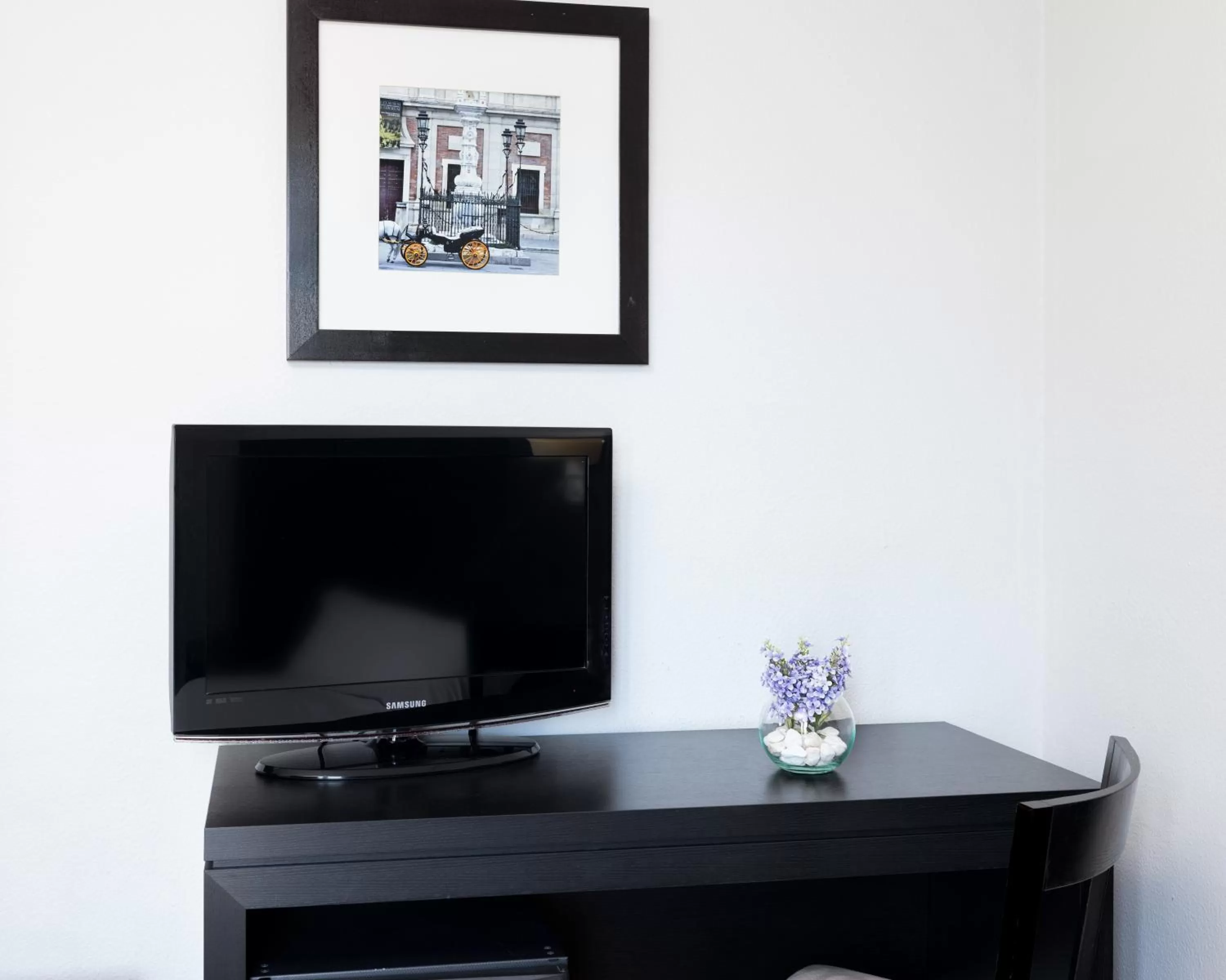 TV and multimedia in Virgen de los Reyes