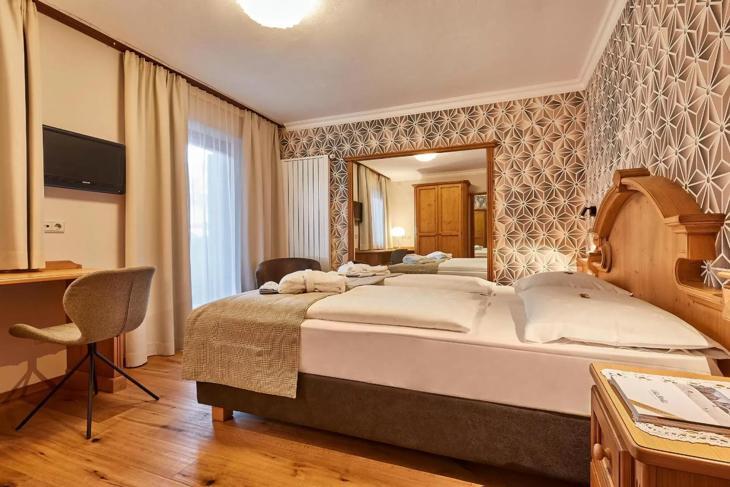 Bed in Hotel Marmolada