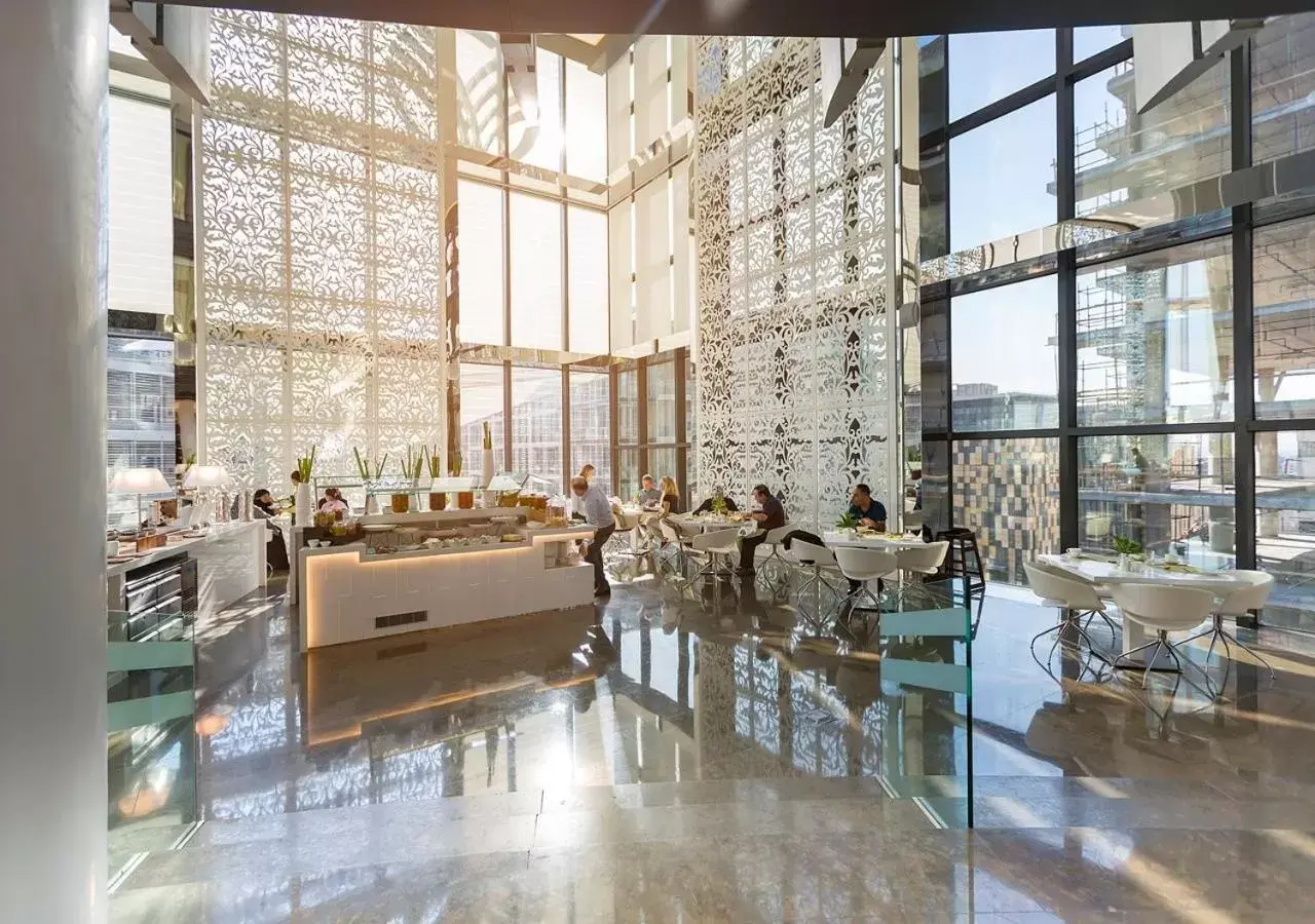 Restaurant/places to eat in Amman Rotana Restaurant/places to eat in Amman Rotana