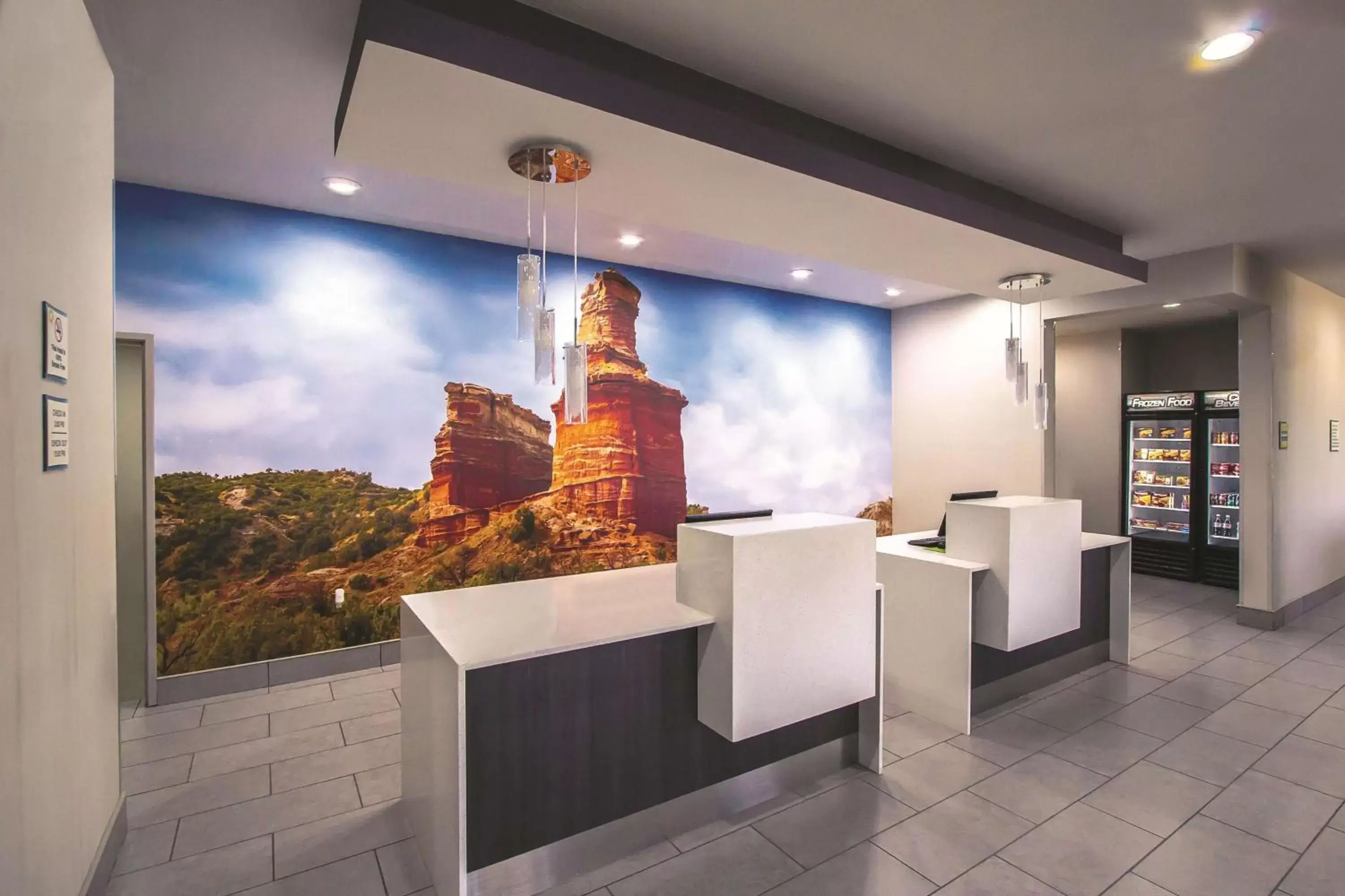 Lobby or reception in La Quinta Inn & Suites by Wyndham Pampa