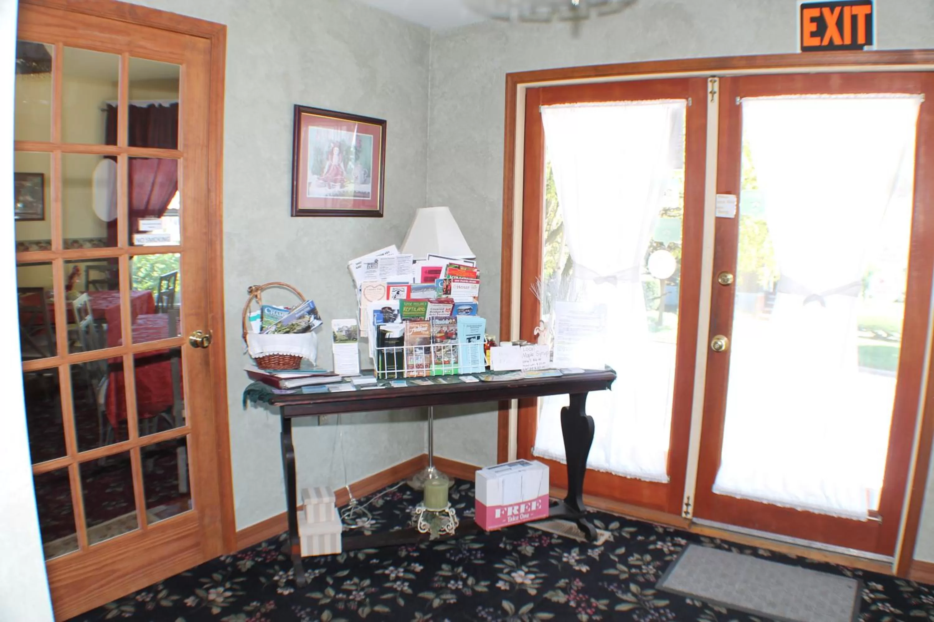 Lobby or reception in The White Birch Inn