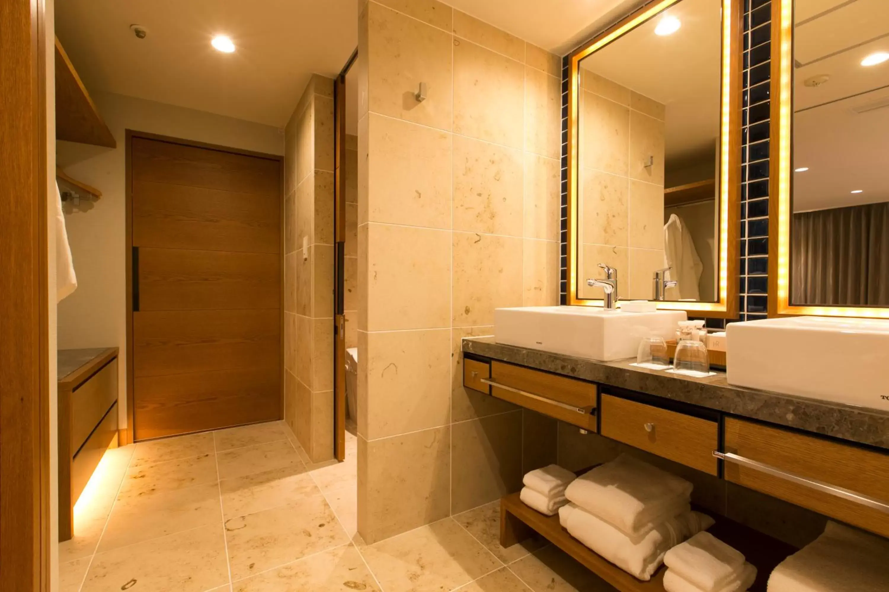 Bathroom in Highland Resort Hotel & Spa