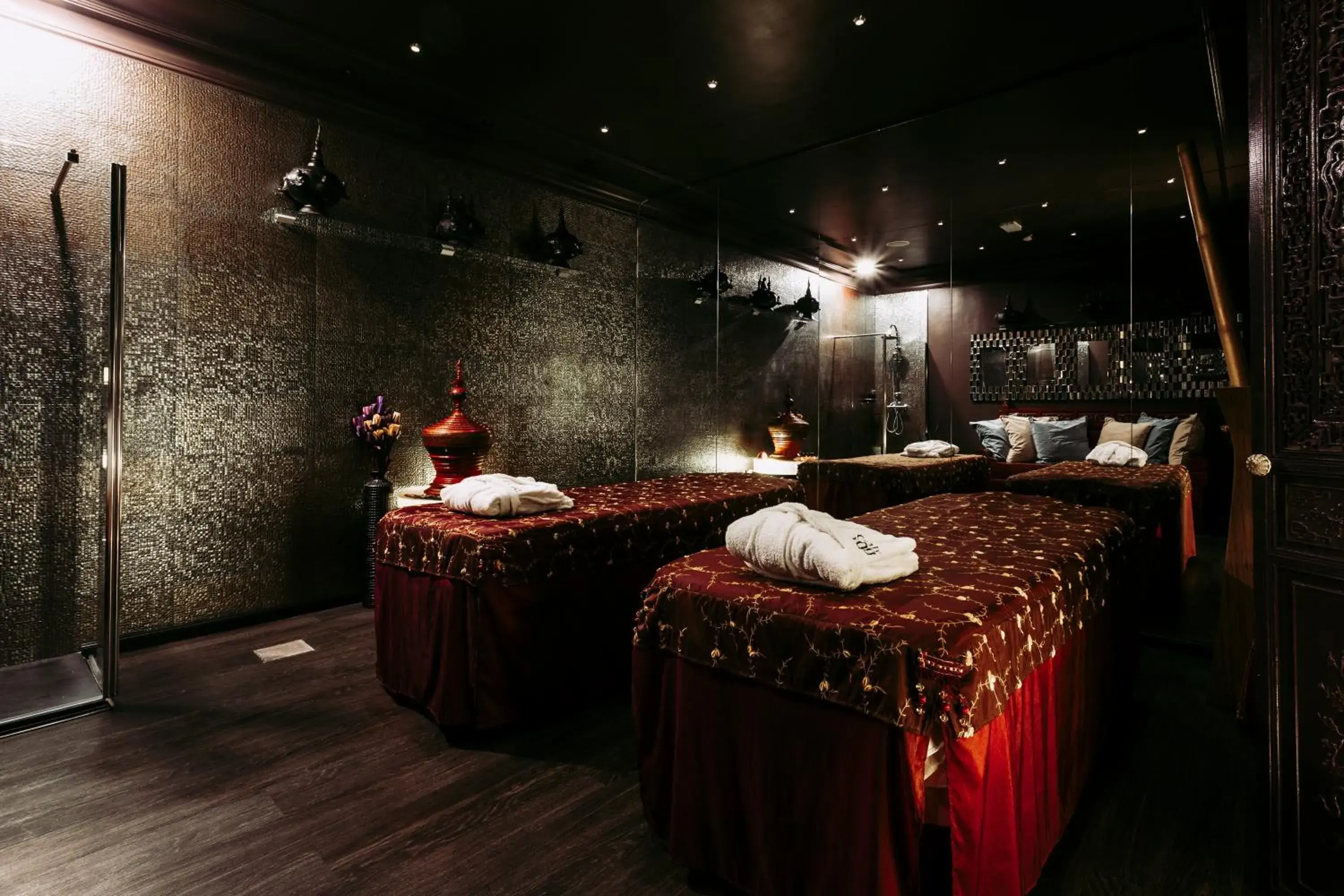 Massage in Only YOU Boutique Hotel Madrid