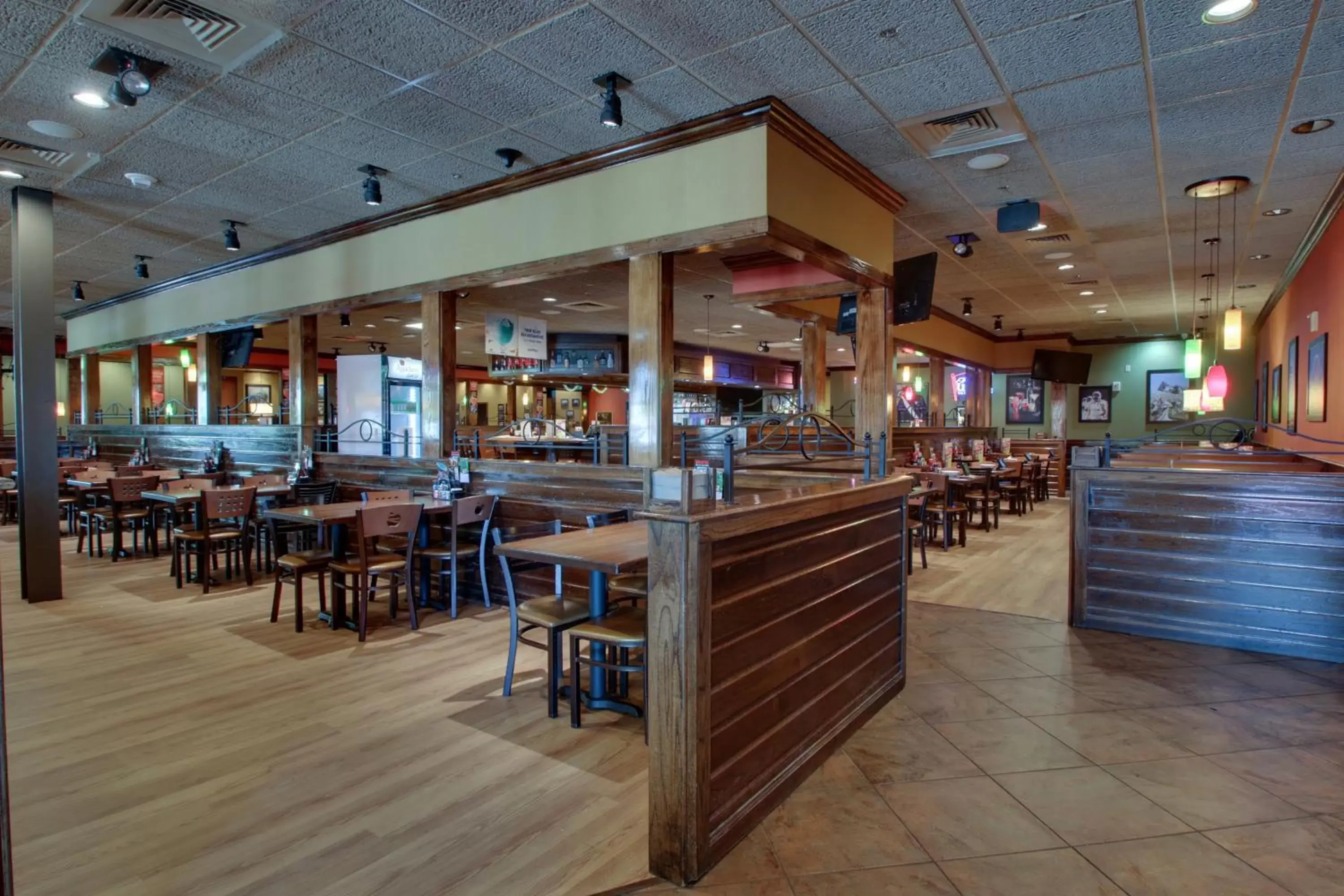 Restaurant/places to eat in Holiday Inn Resort Orlando - Lake Buena Vista, an IHG Hotel