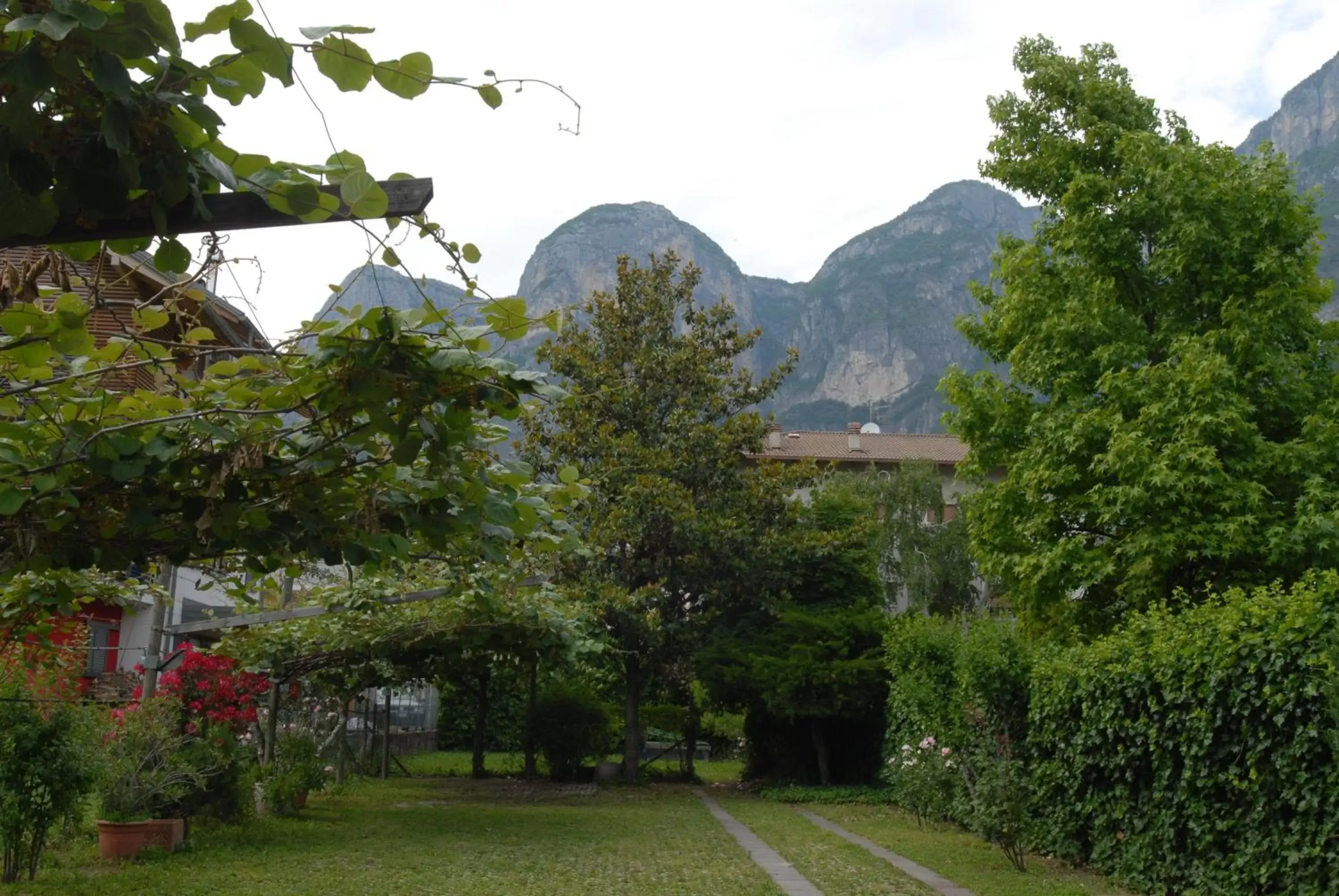 Garden, Mountain View in Albergo Al Sole