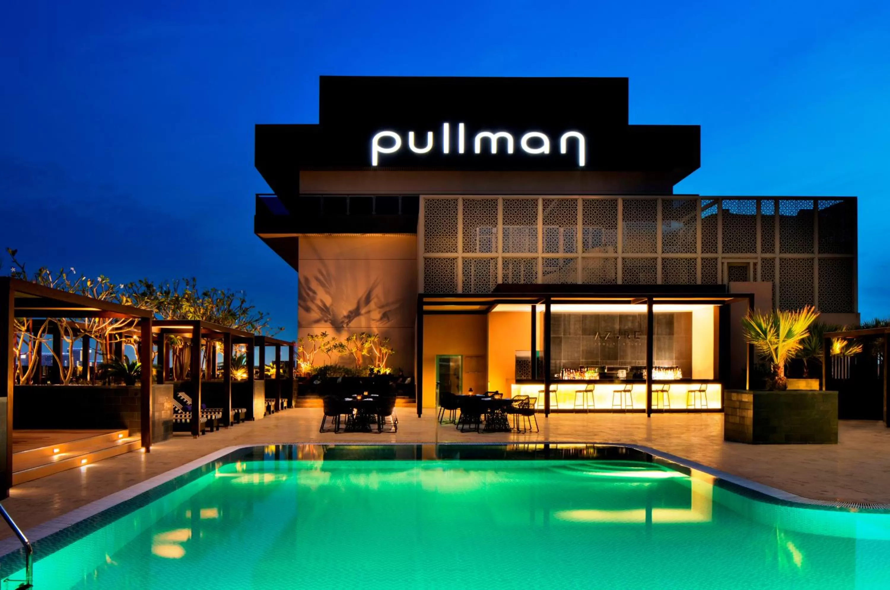 Restaurant/places to eat in Pullman Dubai Creek City Centre