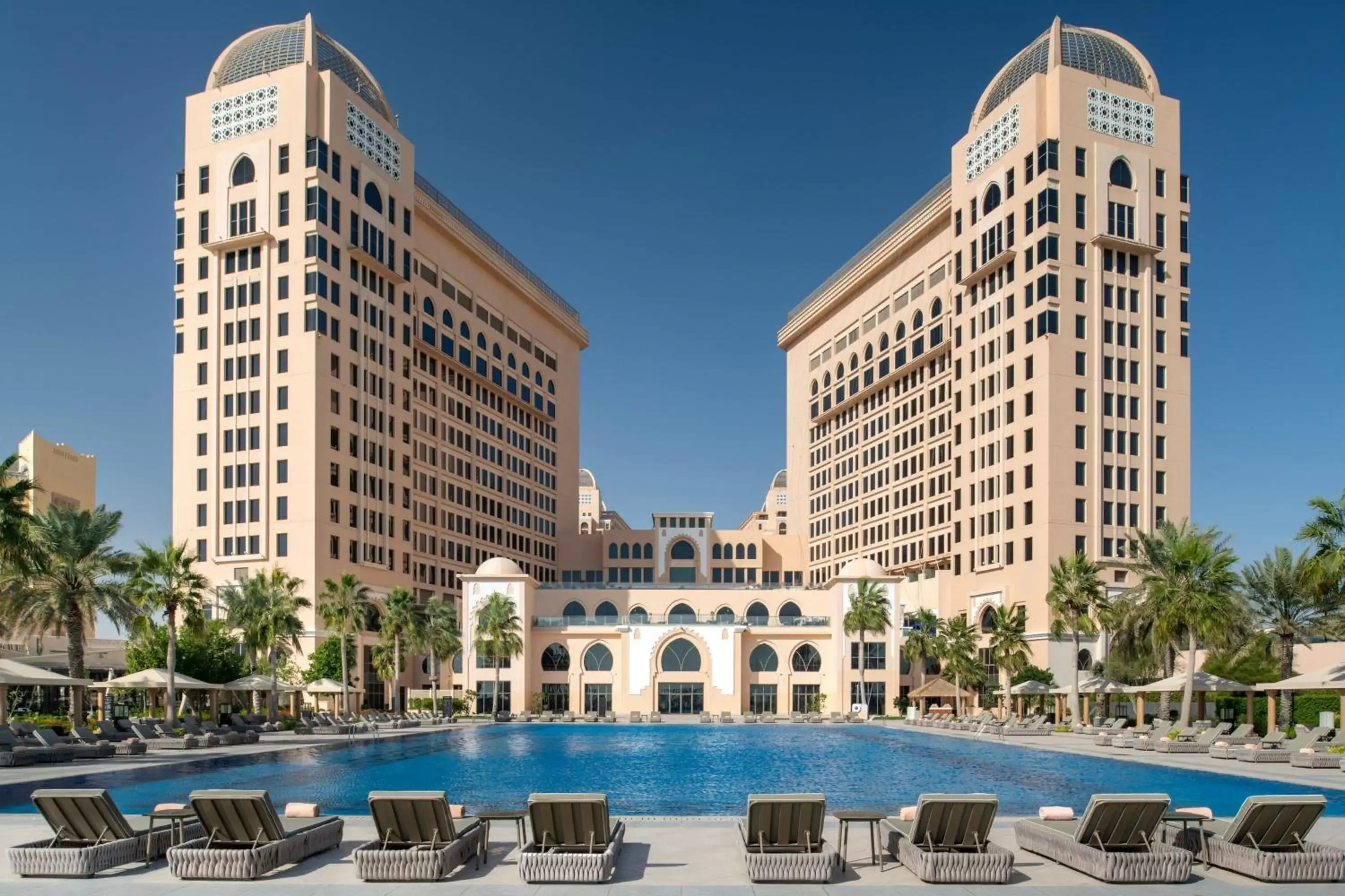 Swimming pool, Property Building in The St. Regis Doha