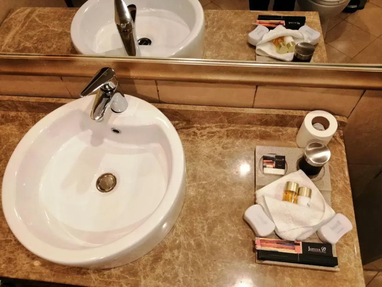 Shower, Bathroom in Jupiter International Hotel - Bole