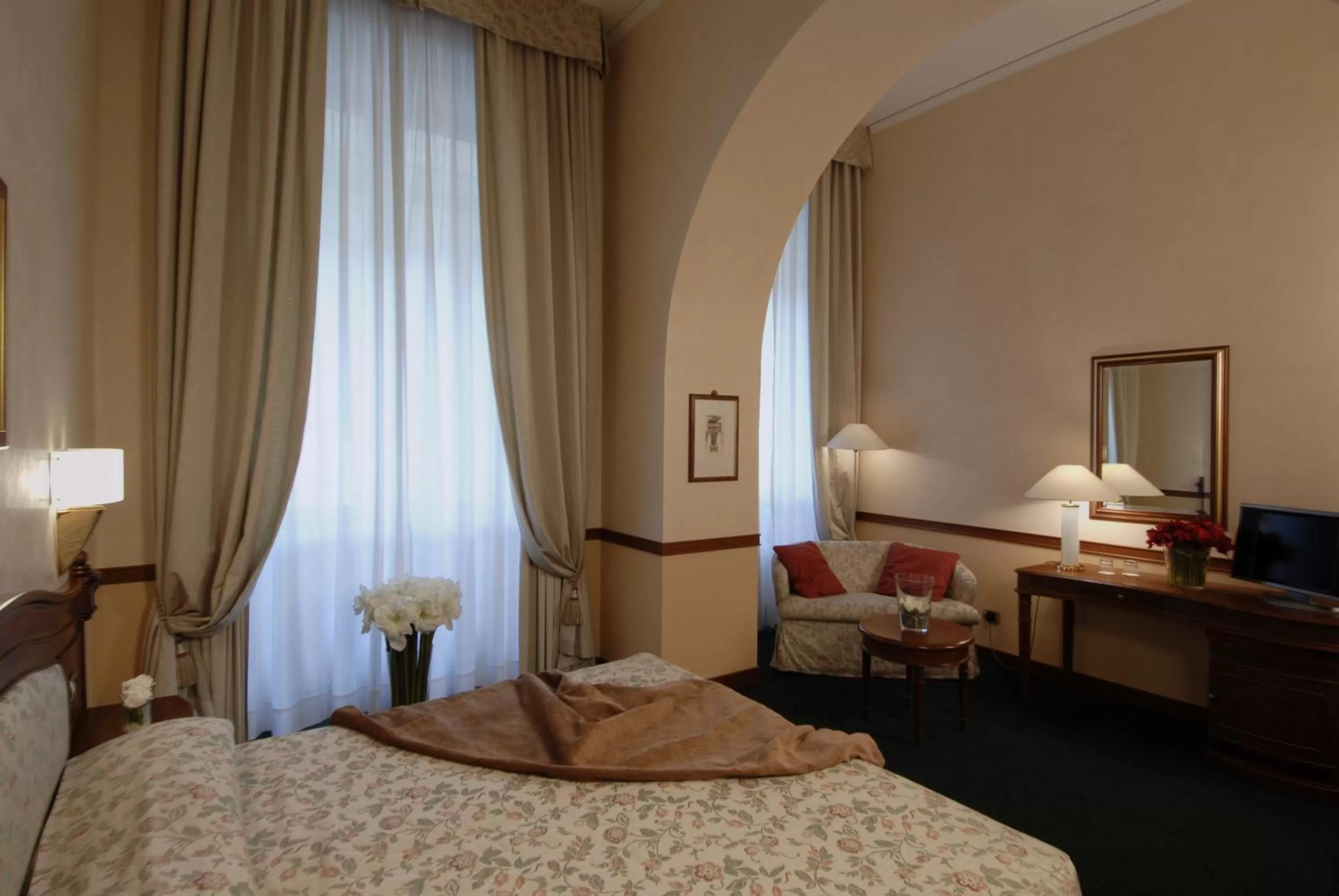 Photo of the whole room, Bed in Hotel degli Orafi