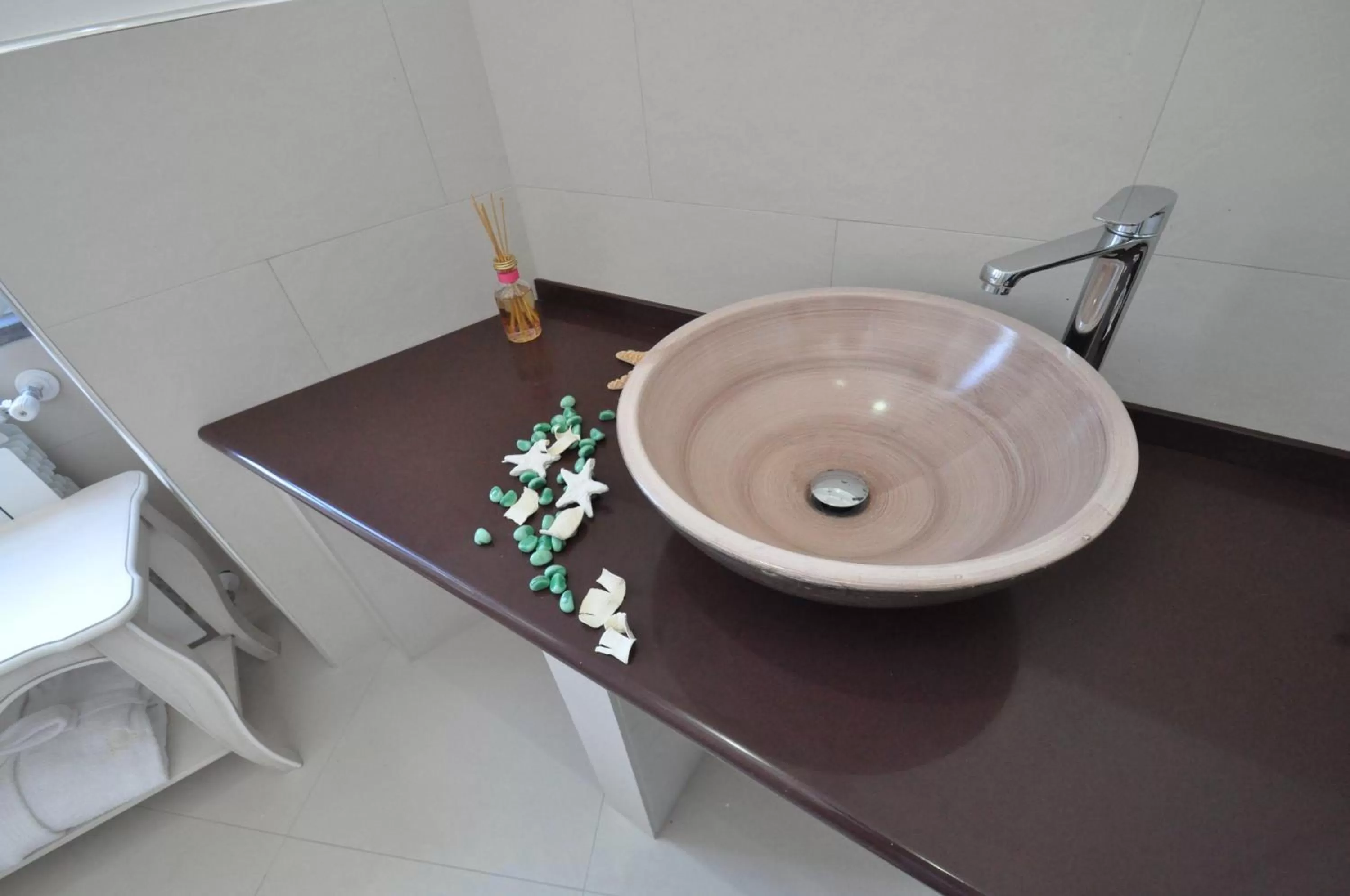 Decorative detail in Terra Murata Boutique b&b