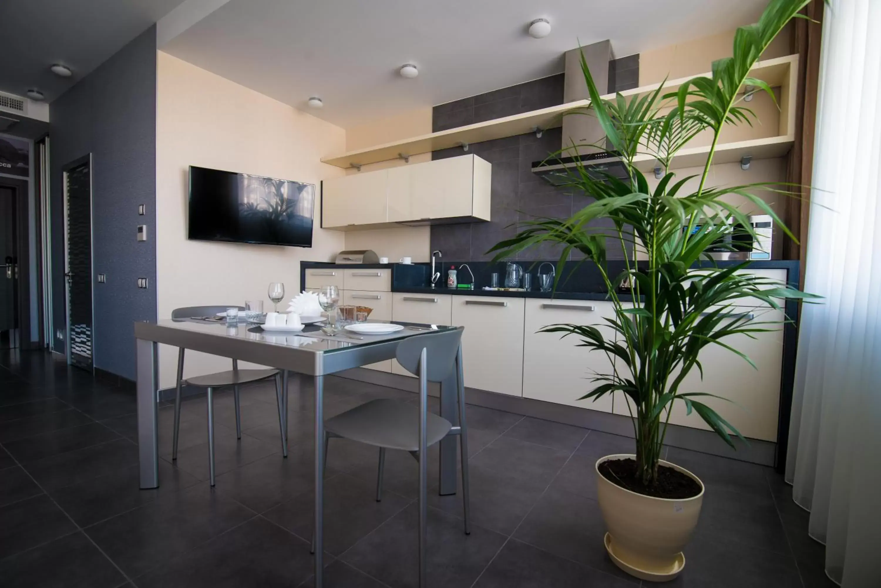 One-Bedroom Apartment in 12th Floor Apartments One-Bedroom Apartment in 12th Floor Apartments