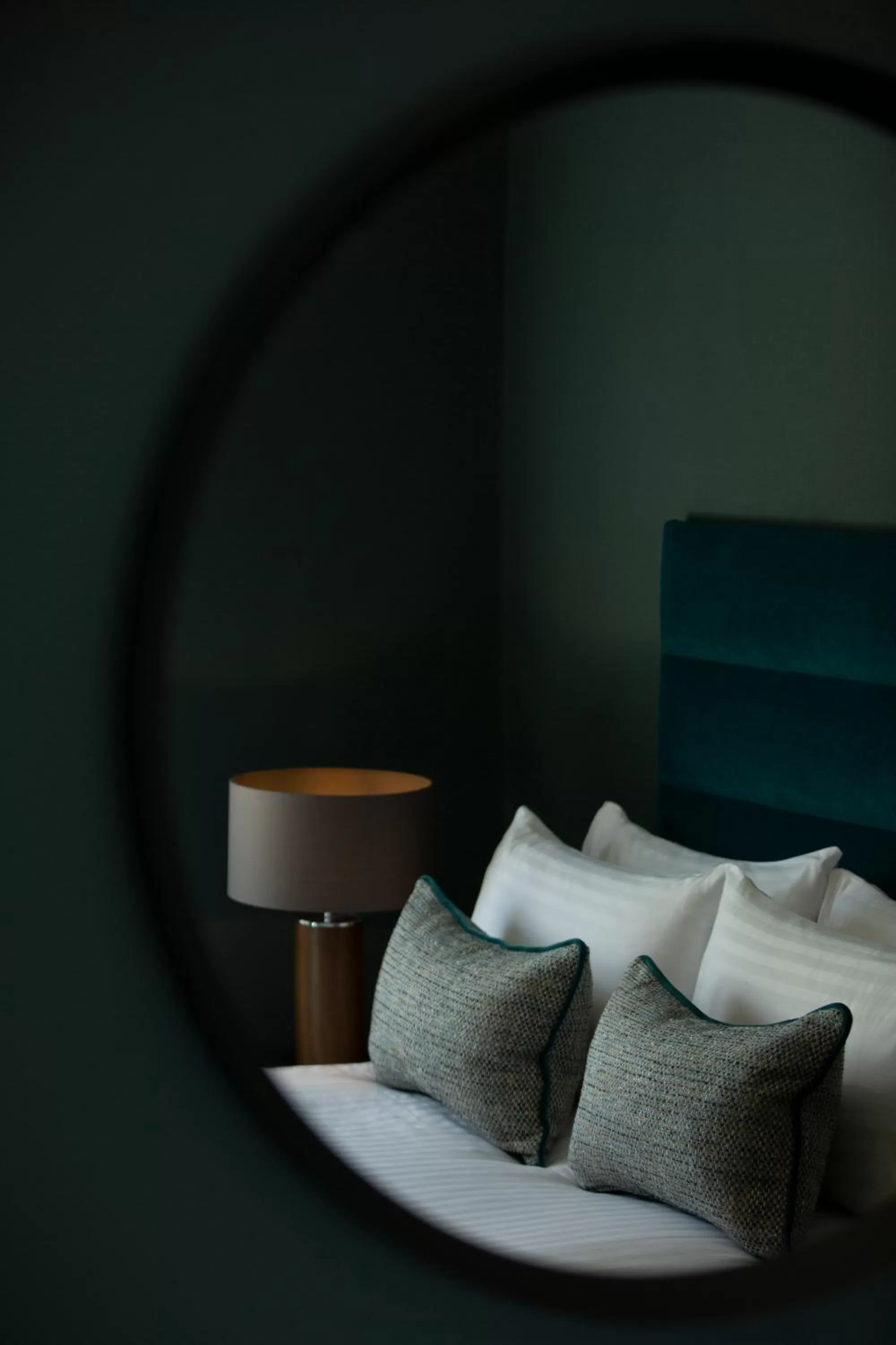 Bedroom, Bed in Orchard Park Hotel