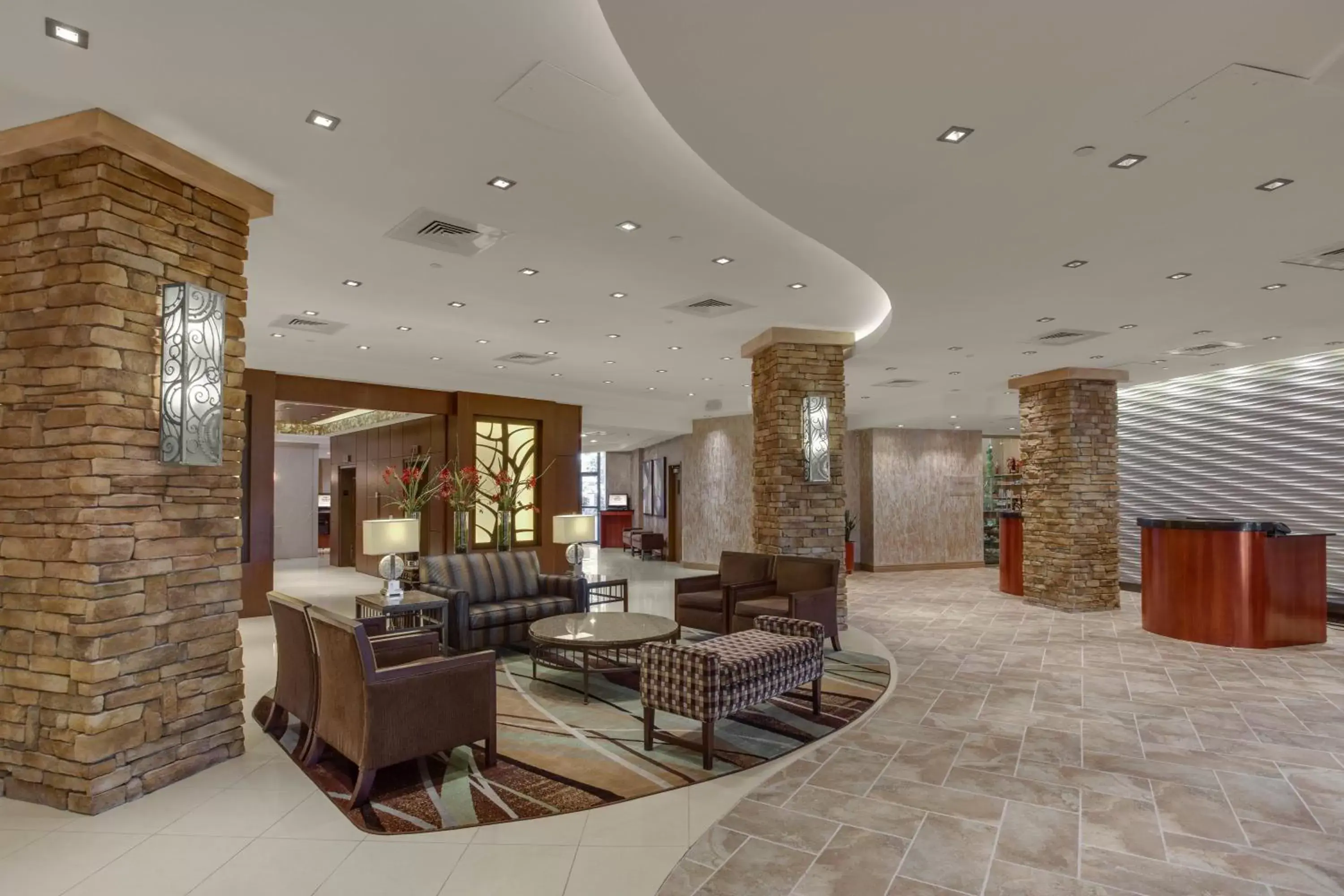 Property building, Lobby/Reception in Crowne Plaza Hotel Executive Center Baton Rouge, an IHG Hotel