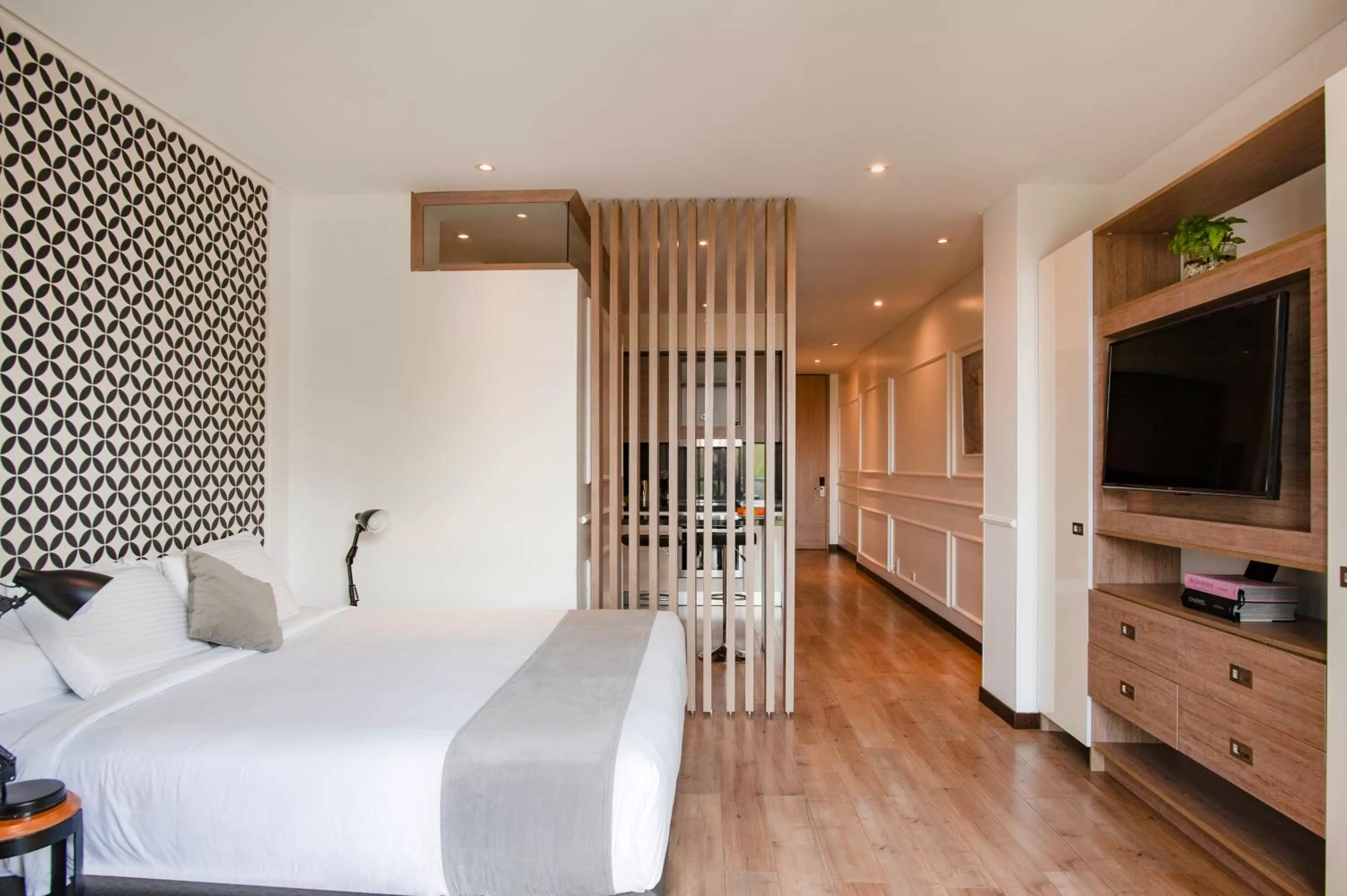 Photo of the whole room, Bed in Hemma Bogotá Country Luxury Suites Hotel