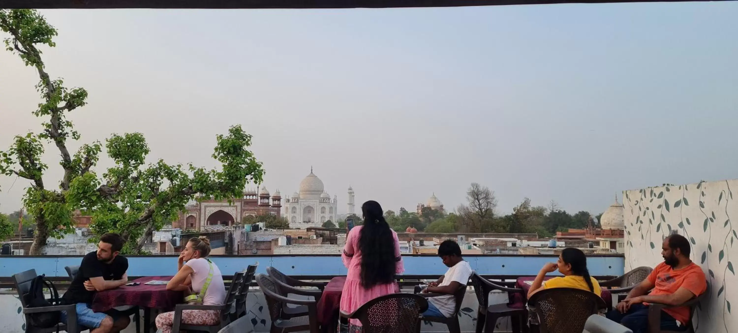 Hotel Kamal Nearest To Taj Mahal