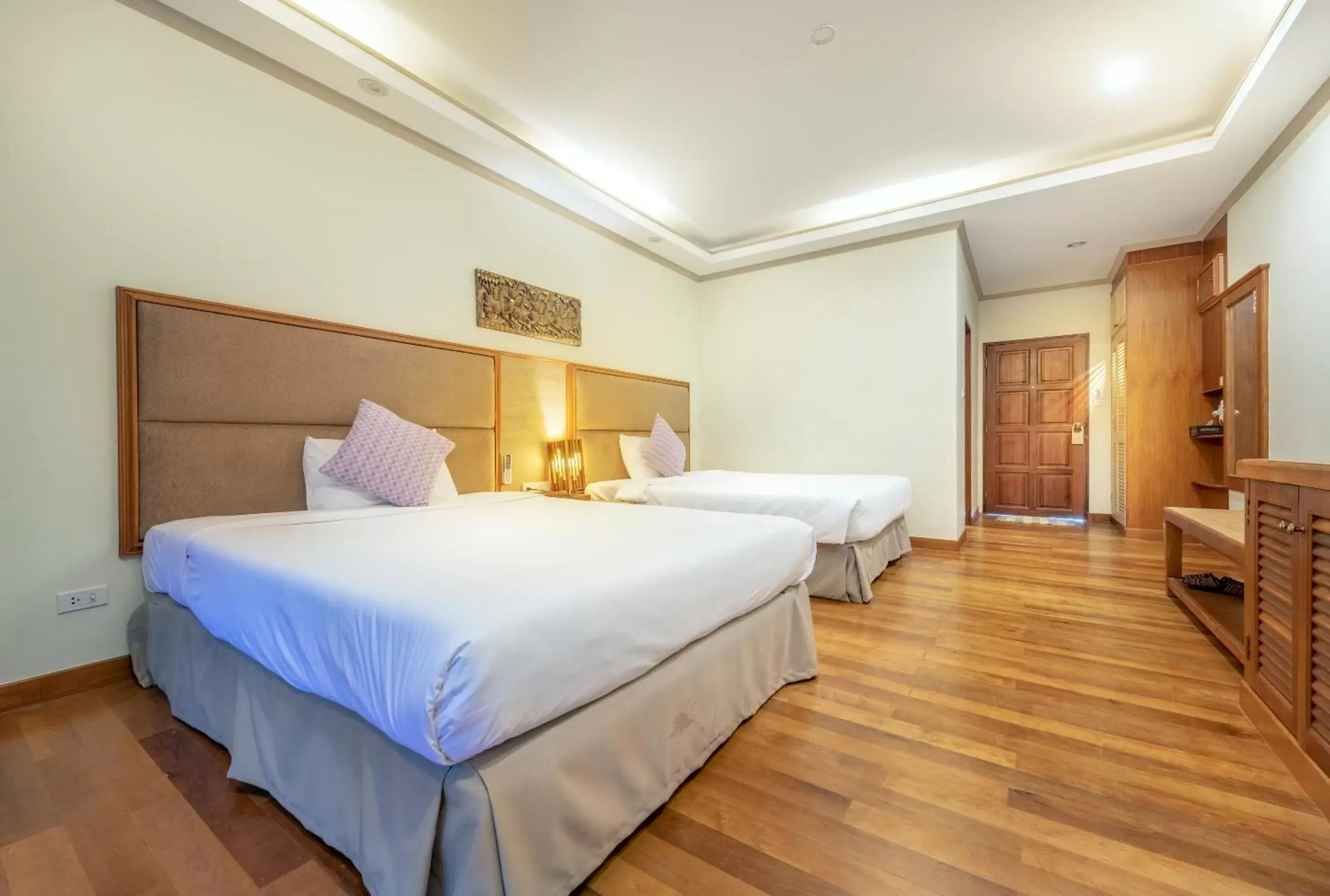 Bedroom, Bed in Vana Varin Resort