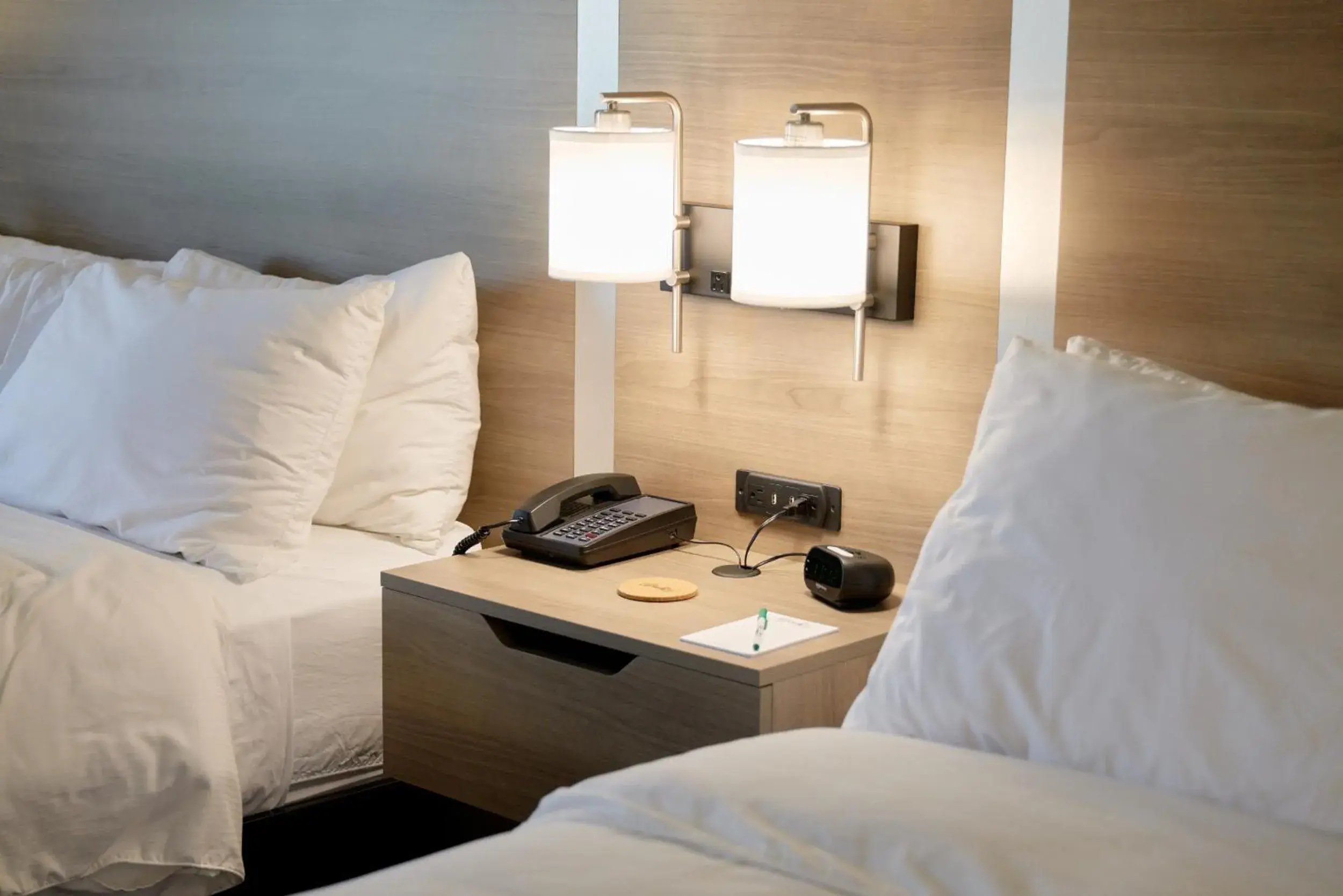 Bedroom, Bed in Americas Best Value Inn New Florence