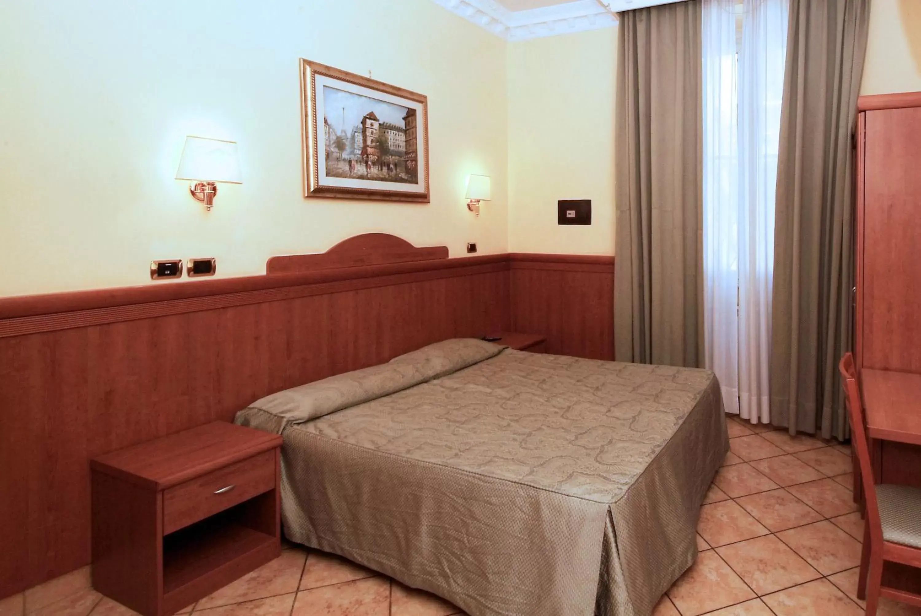 Photo of the whole room, Bed in Hotel Meridiana