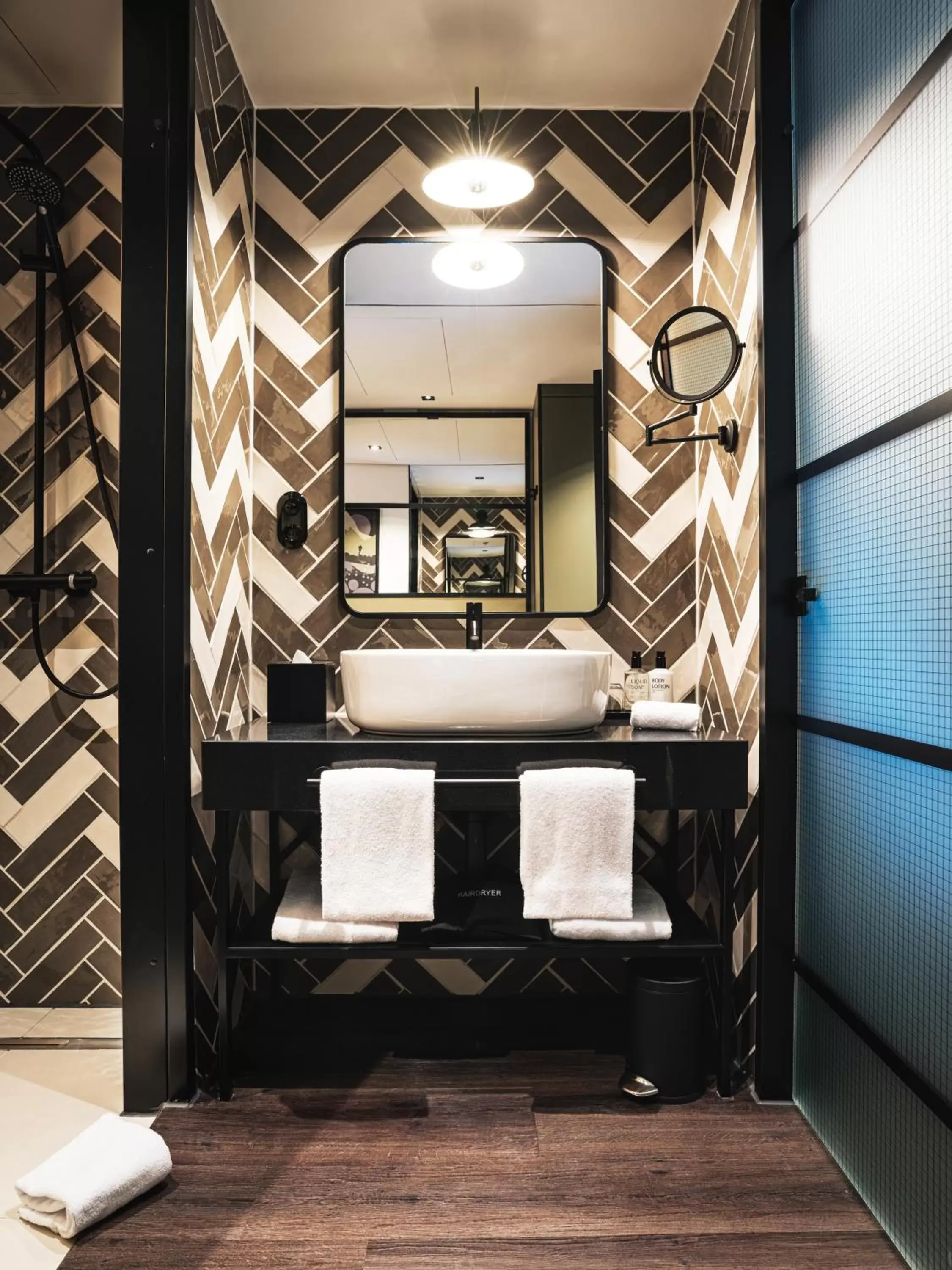 Standard Double Room in AMERON München Motorworld Standard Double Room in AMERON München Motorworld