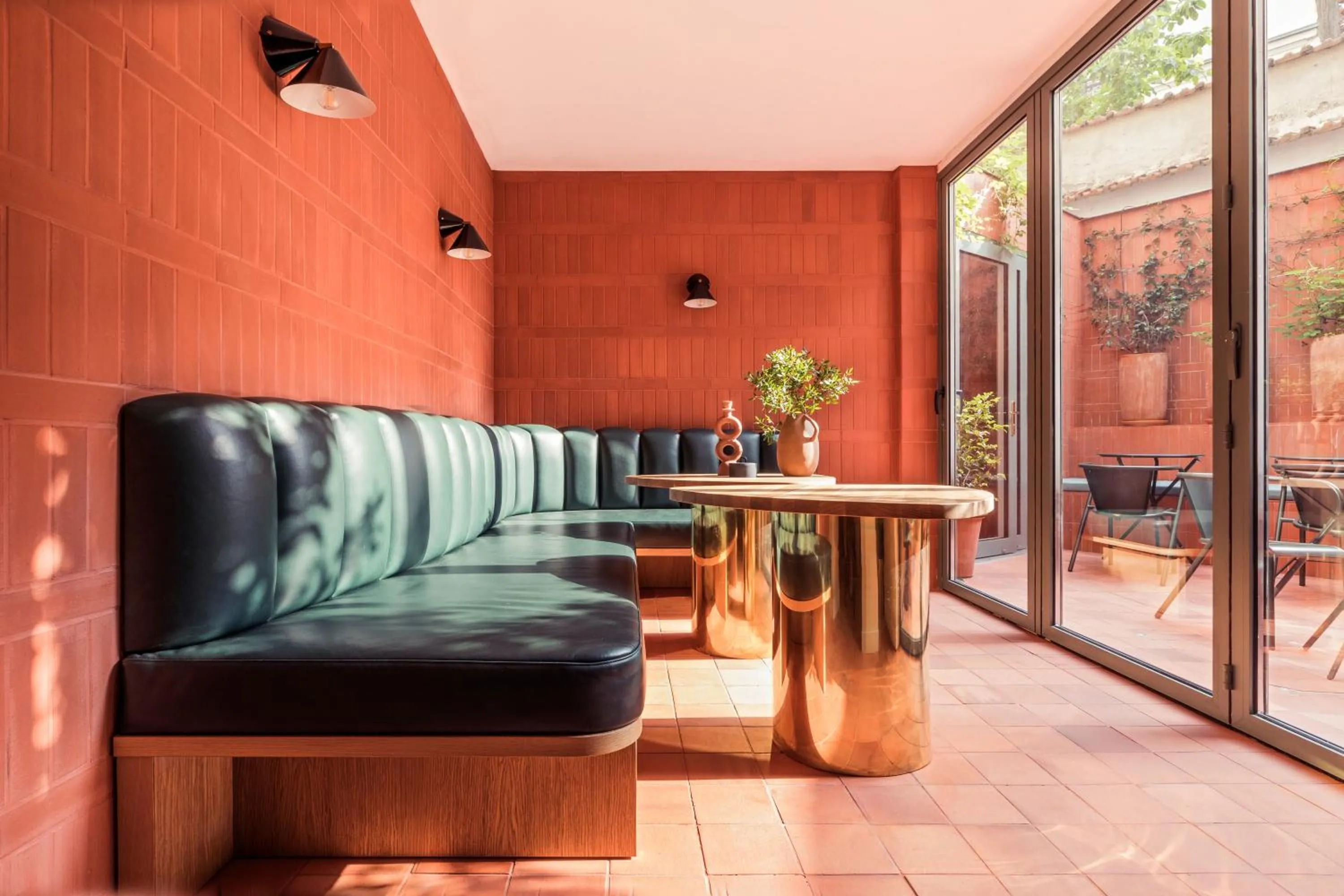 Patio in Hôtel AMI - Orso Hotels