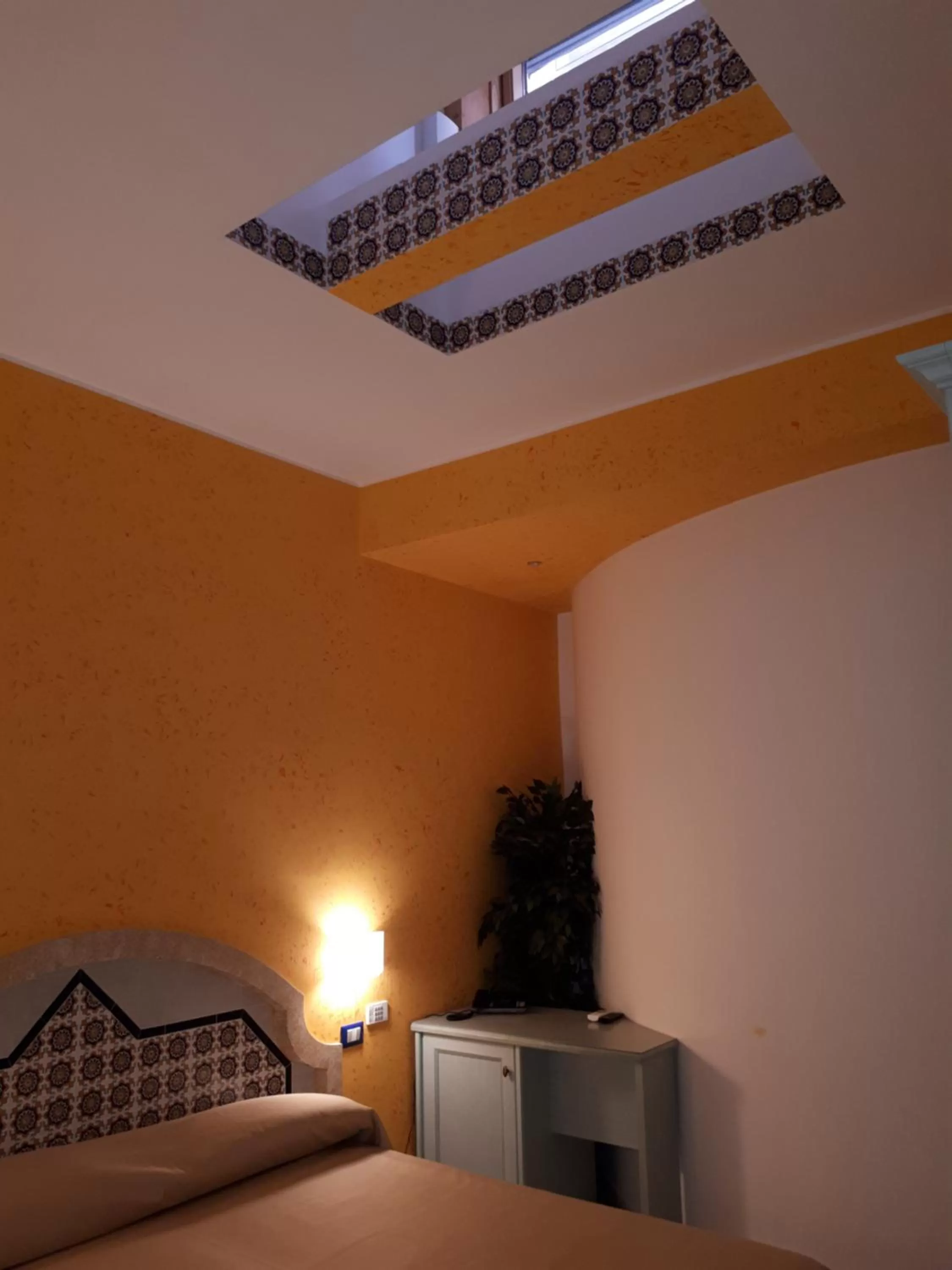 View (from property/room), Bed in Al-Tair