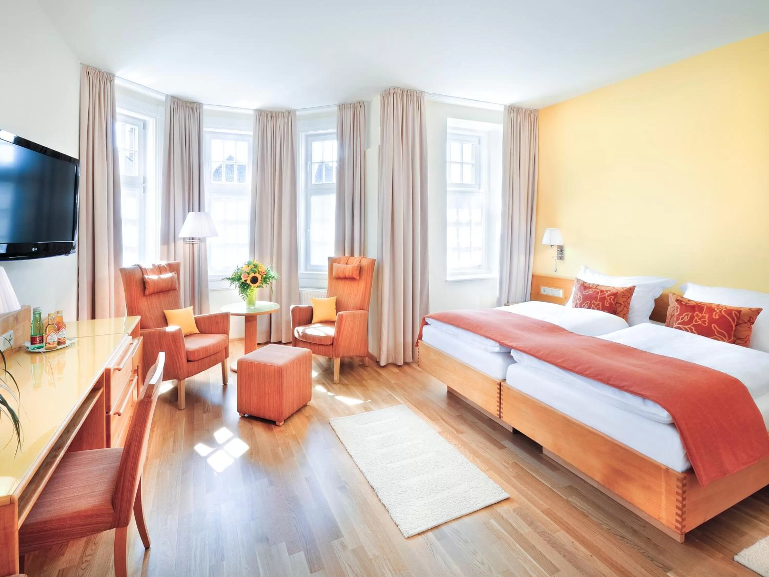 Bed in La Pura Women's Health Resort Kamptal