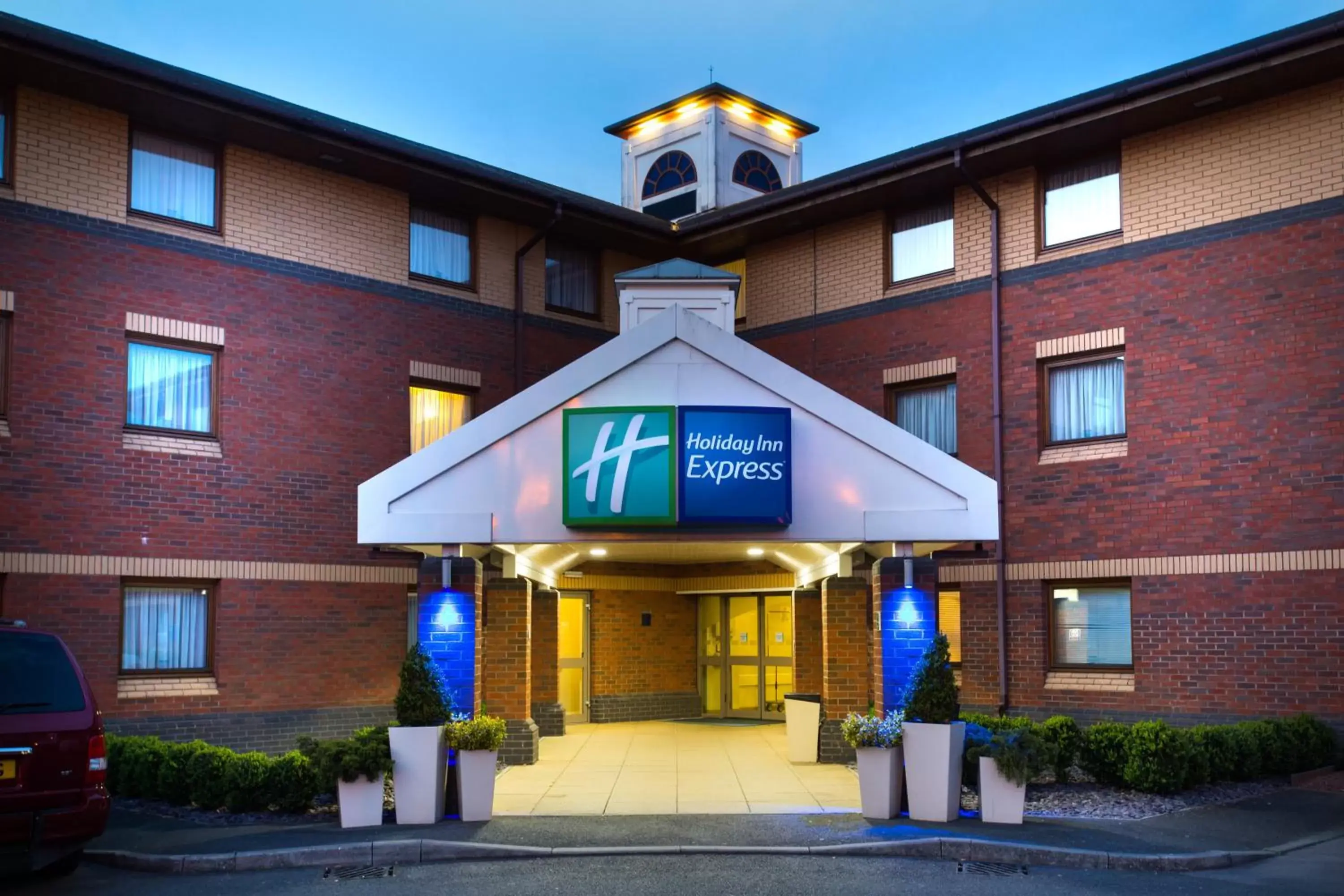 Property Building in Holiday Inn Express Exeter East, an IHG Hotel