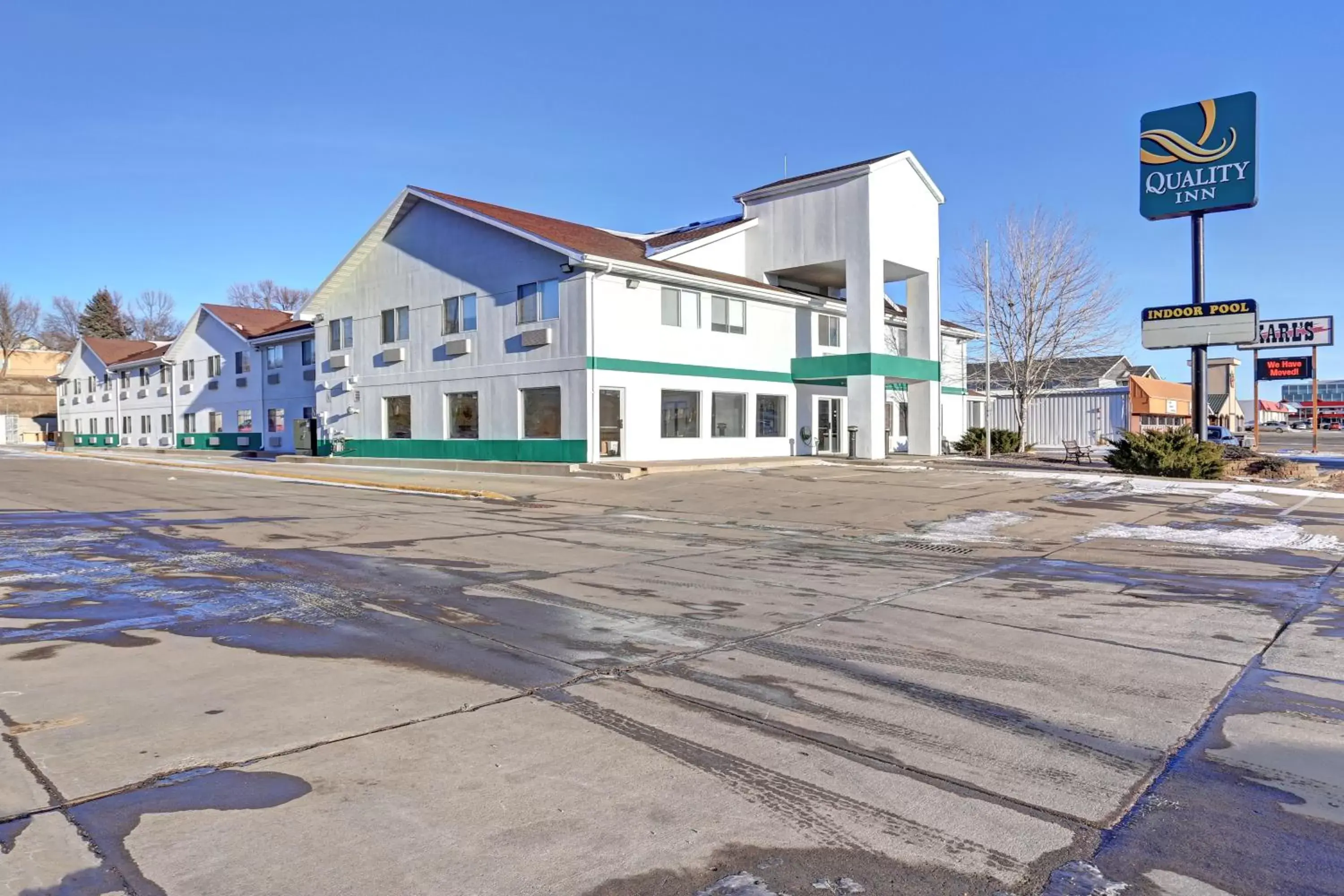 Property Building in Quality Inn Pierre-Fort Pierre