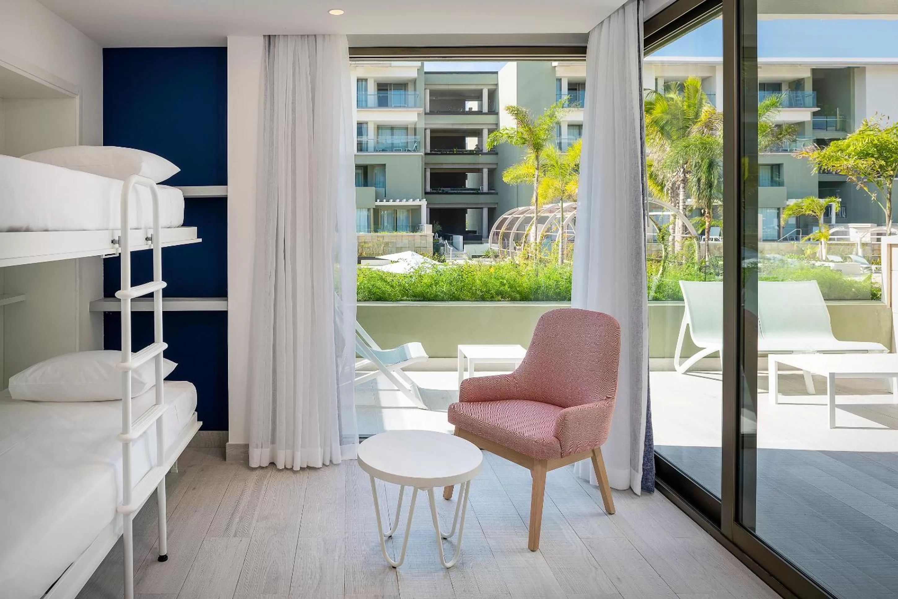 Bed in Catalonia Grand Costa Mujeres All Suites & Spa - All Inclusive