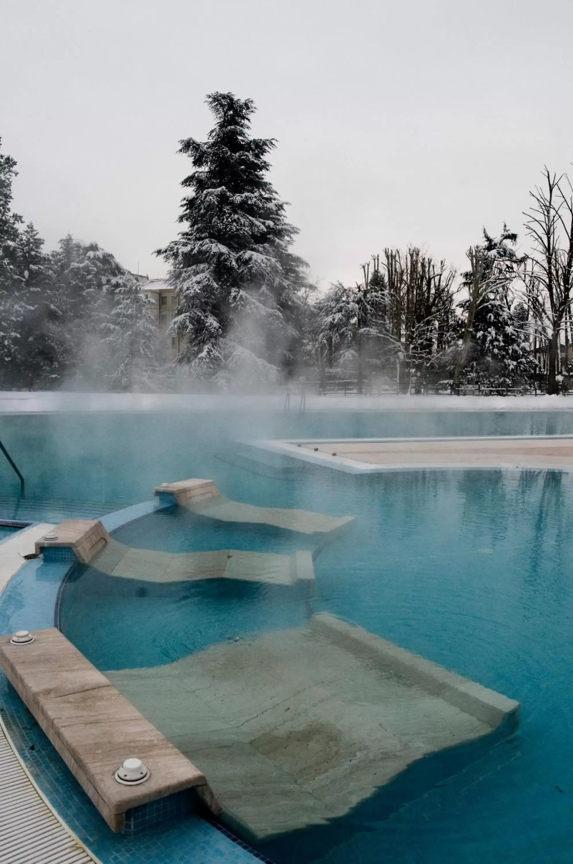 Winter, Swimming Pool in Terme Preistoriche Resort & Spa