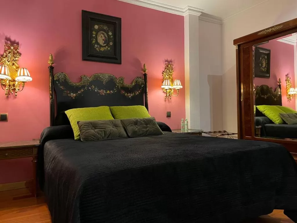 Bed in La Llave de la Judería Hotel Boutique