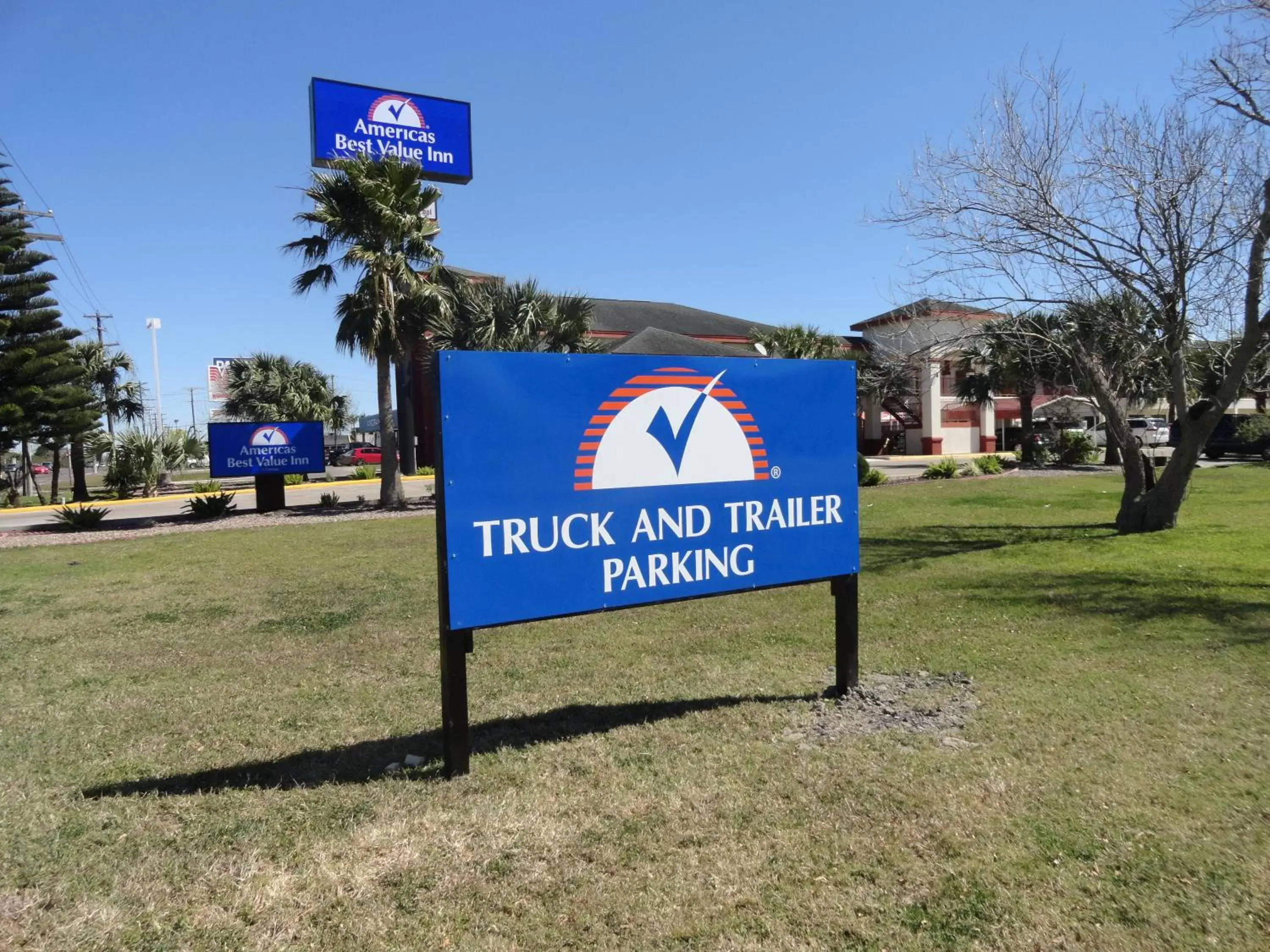 Property building, Property Logo/Sign in Americas Best Value Inn - Brownsville