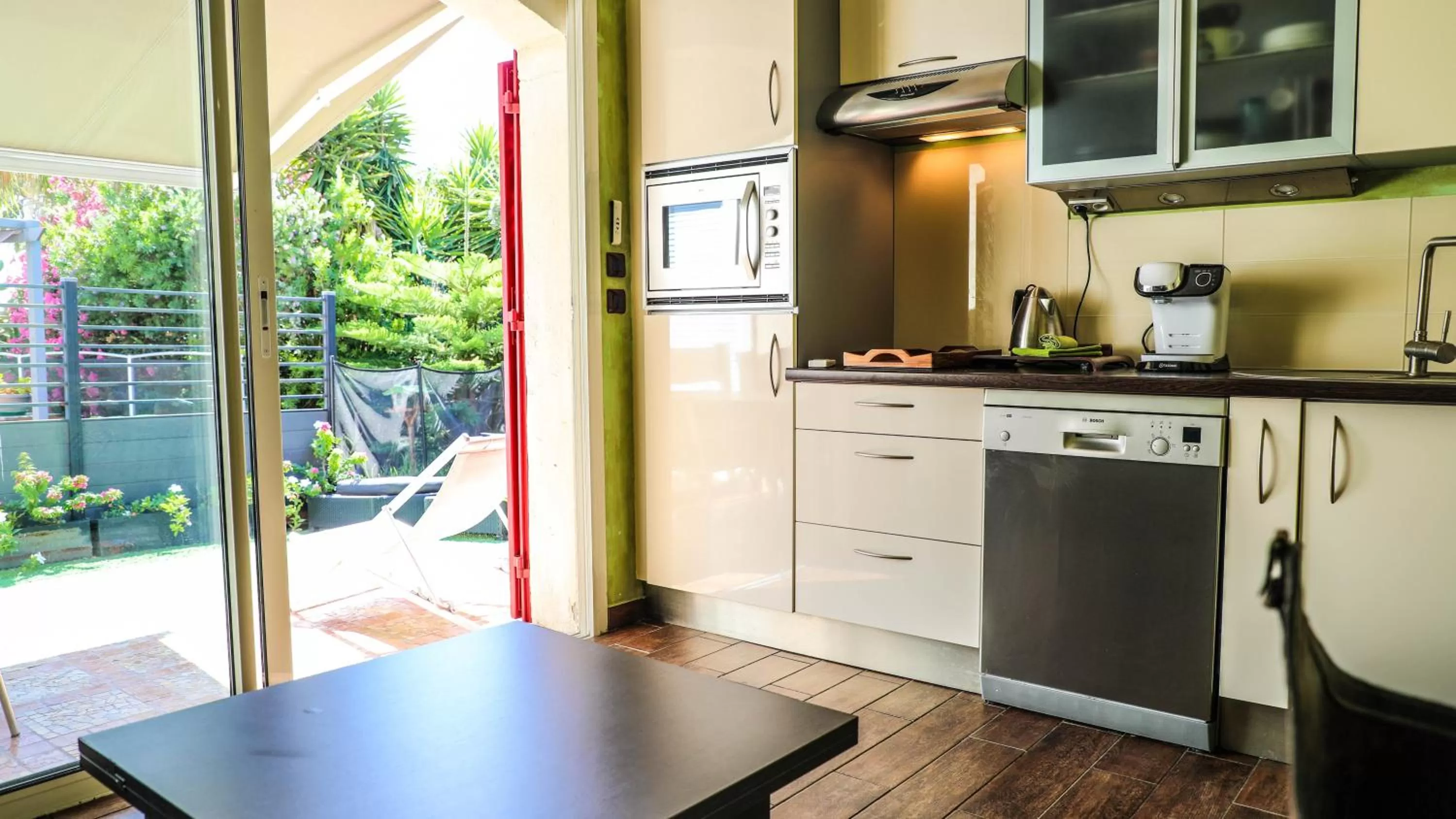 Kitchen/Kitchenette in B&B Val D'azur