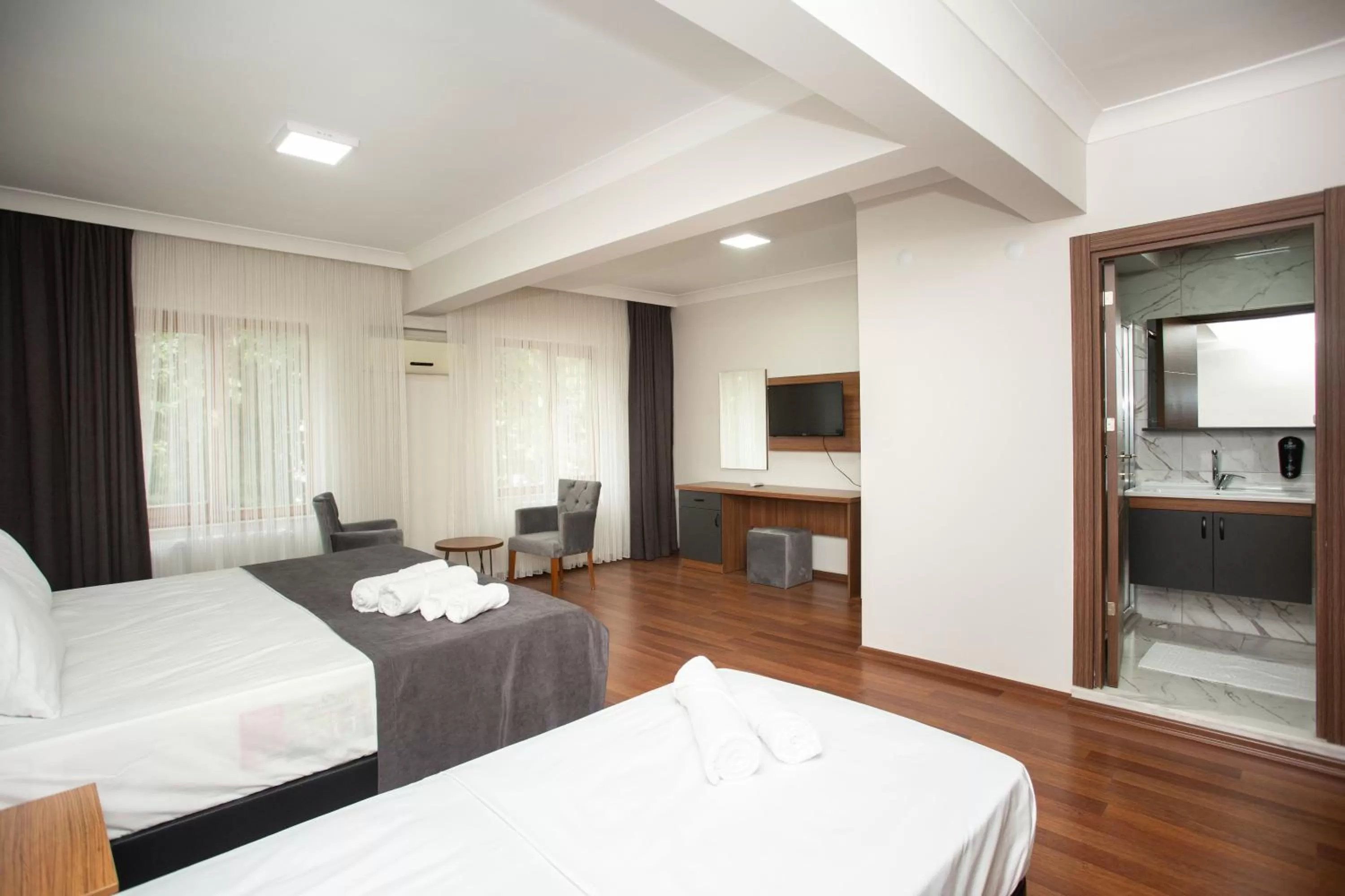 Bed in Türkler Suite Hotel