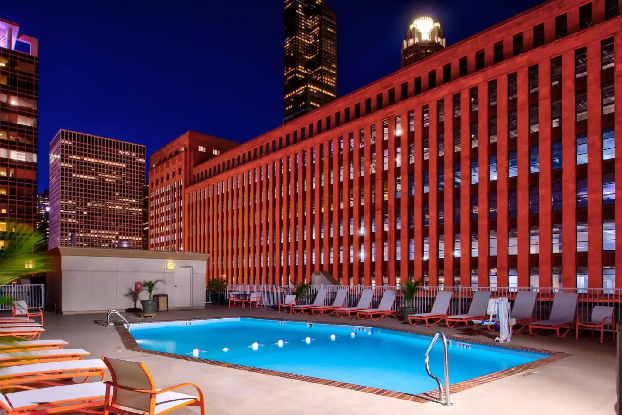 Swimming Pool in Holiday Inn Hotel & Suites Chicago - Downtown, an IHG Hotel