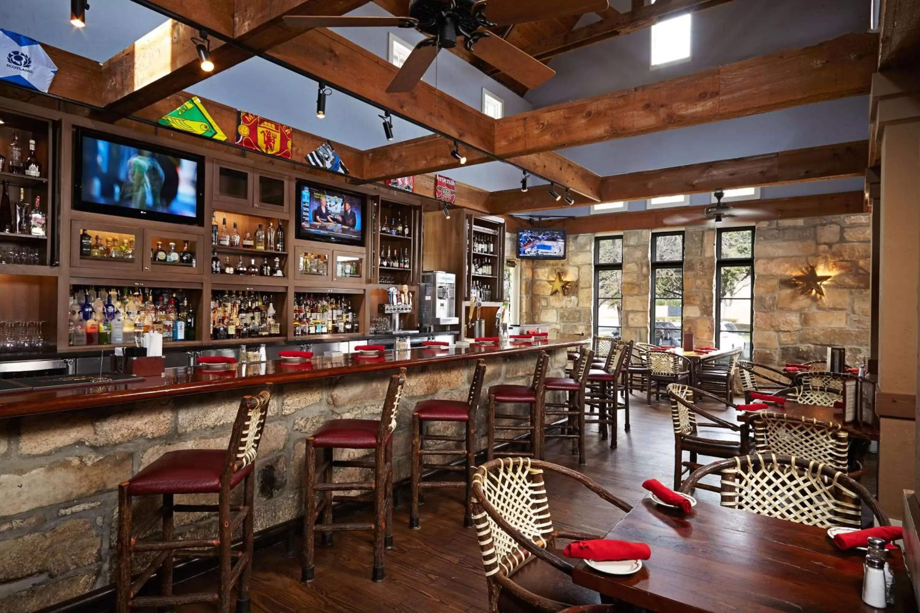 Restaurant/places to eat, Lounge/Bar in Hilton Houston Westchase