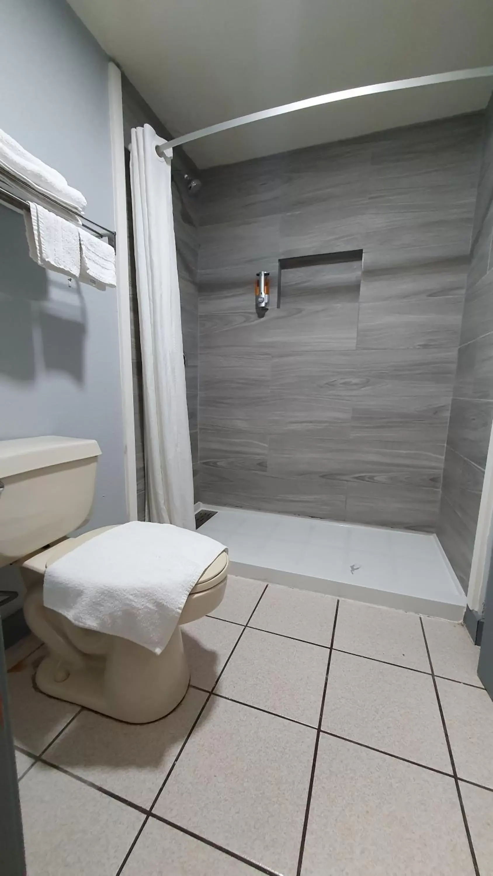 King Room with Kitchenette in South Padre Island Inn King Room with Kitchenette in South Padre Island Inn