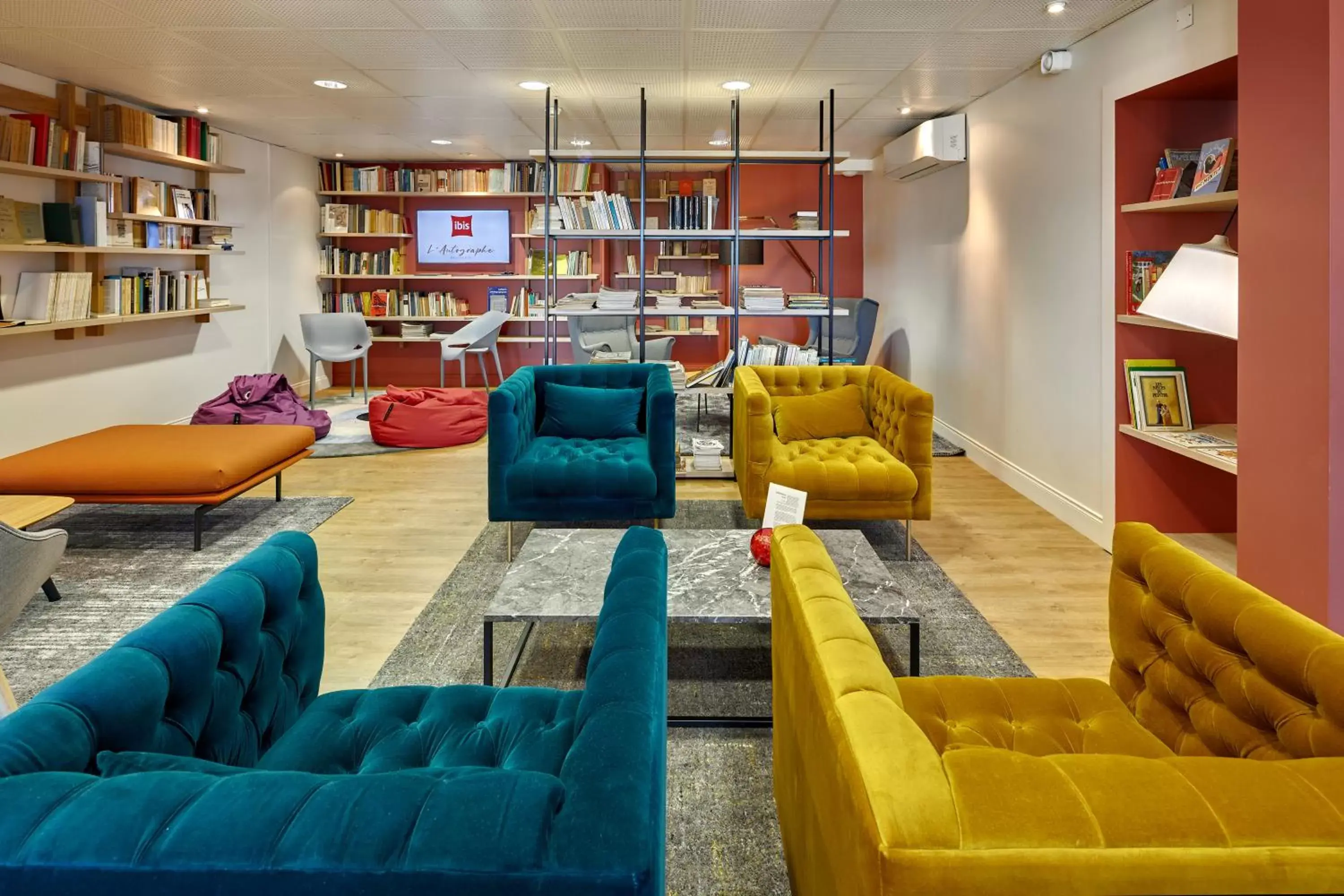 Library, Seating Area in ibis La Roche Sur Yon Vendespace