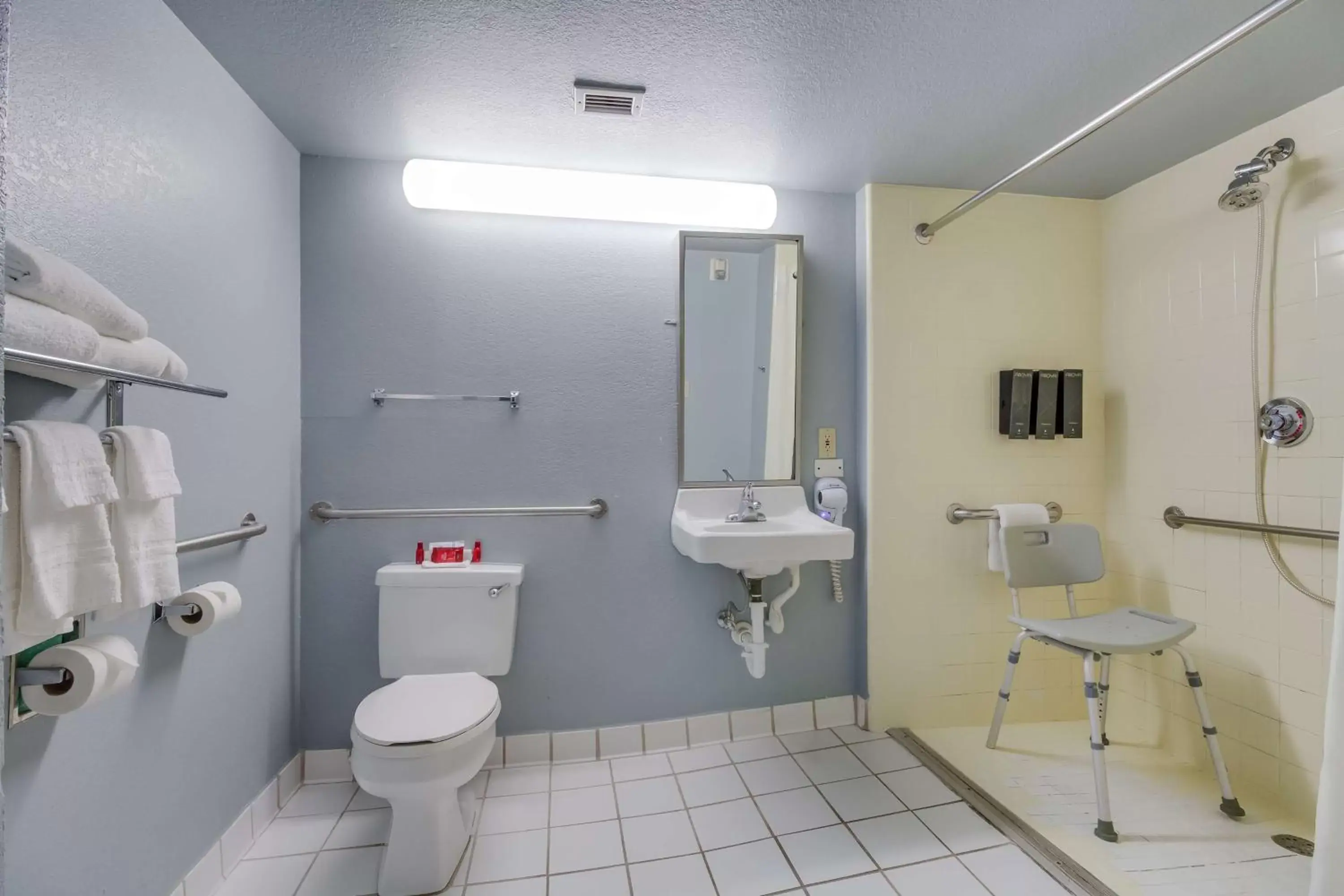 Bathroom in SureStay Plus Hotel by Best Western Houston Medical Center