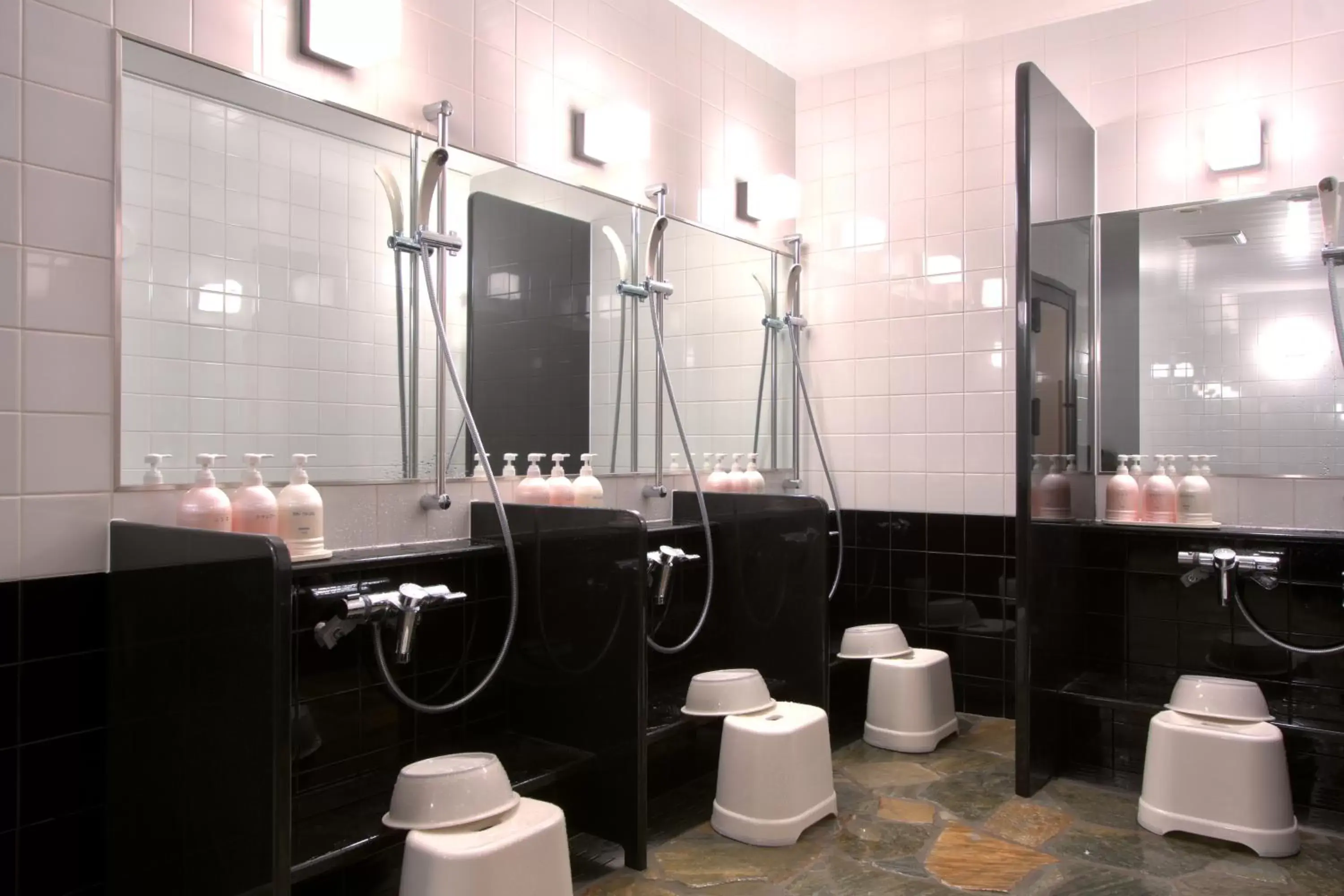 Public Bath, Bathroom in Green Rich Hotel Hamada Ekimae (Artificial hot spring Futamata Yunohana)