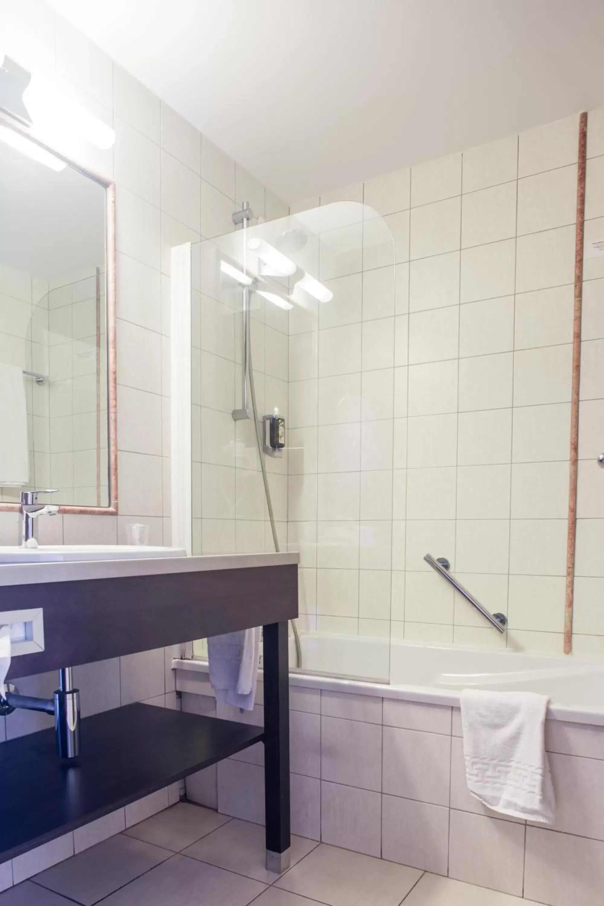 Bathroom in Logis Hostellerie D'Aussois