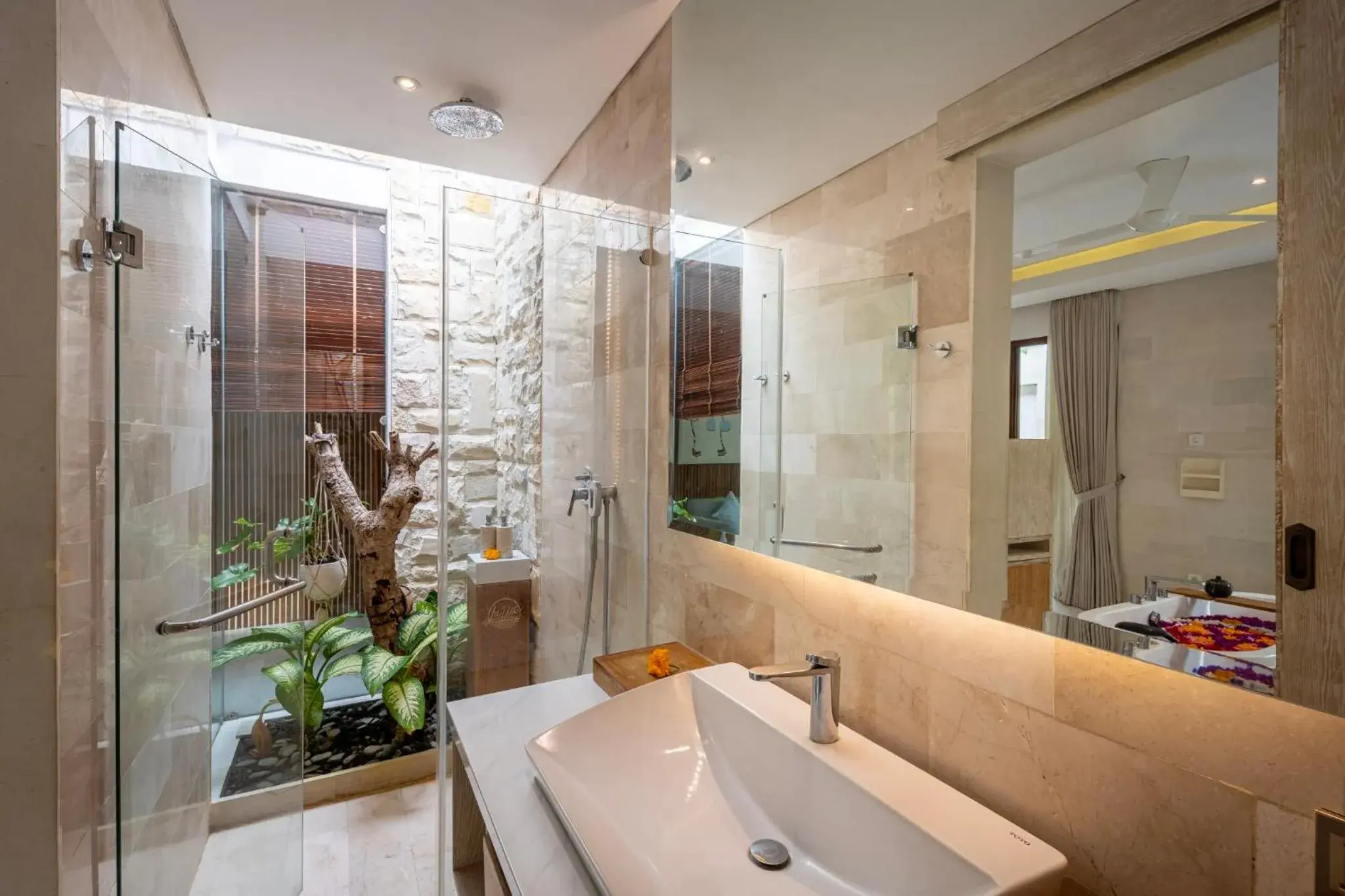 Bathroom in La Vie Villa Seminyak by Ini Vie Hospitality