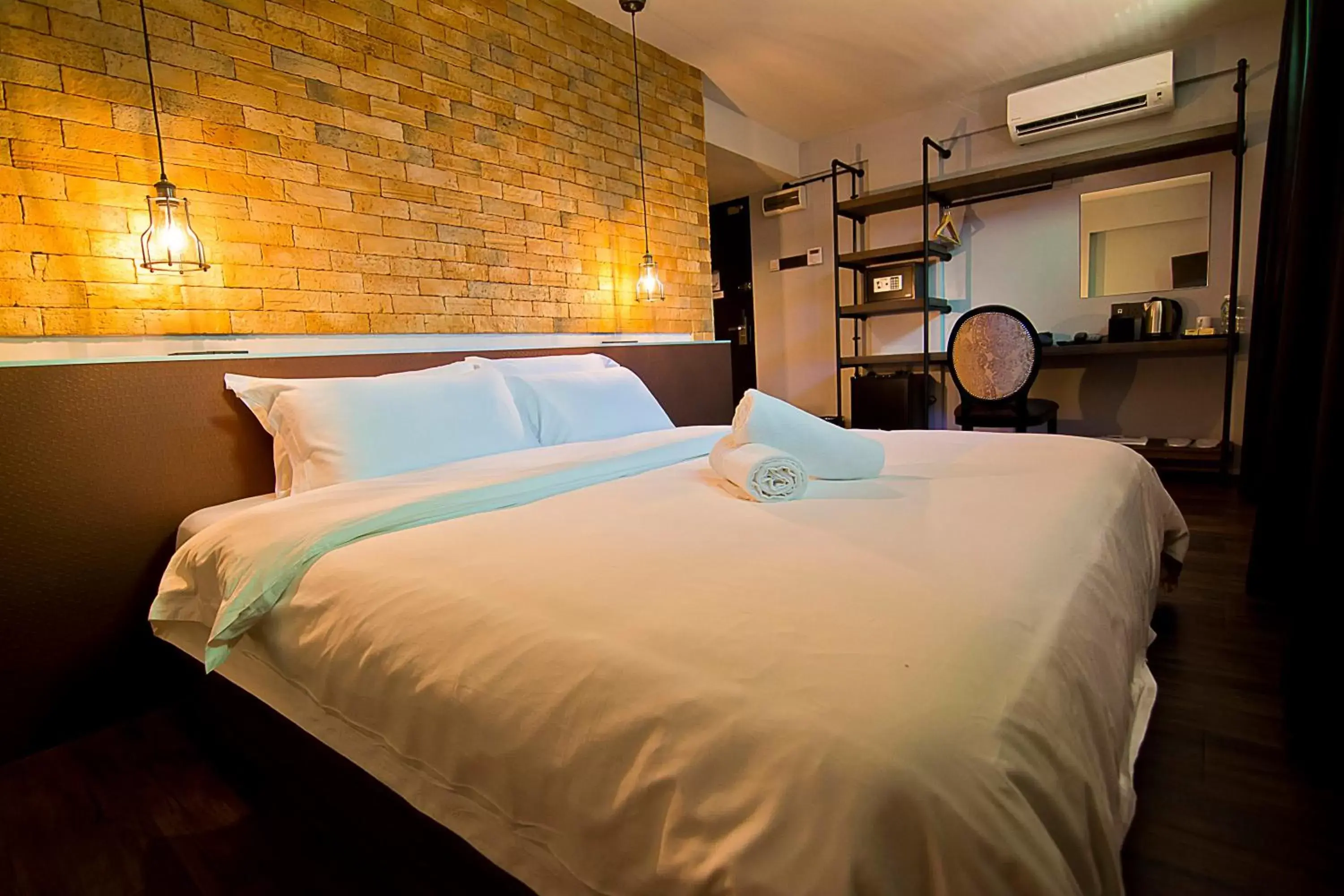 Photo of the whole room, Bed in JonkeRED Heritage Hotel