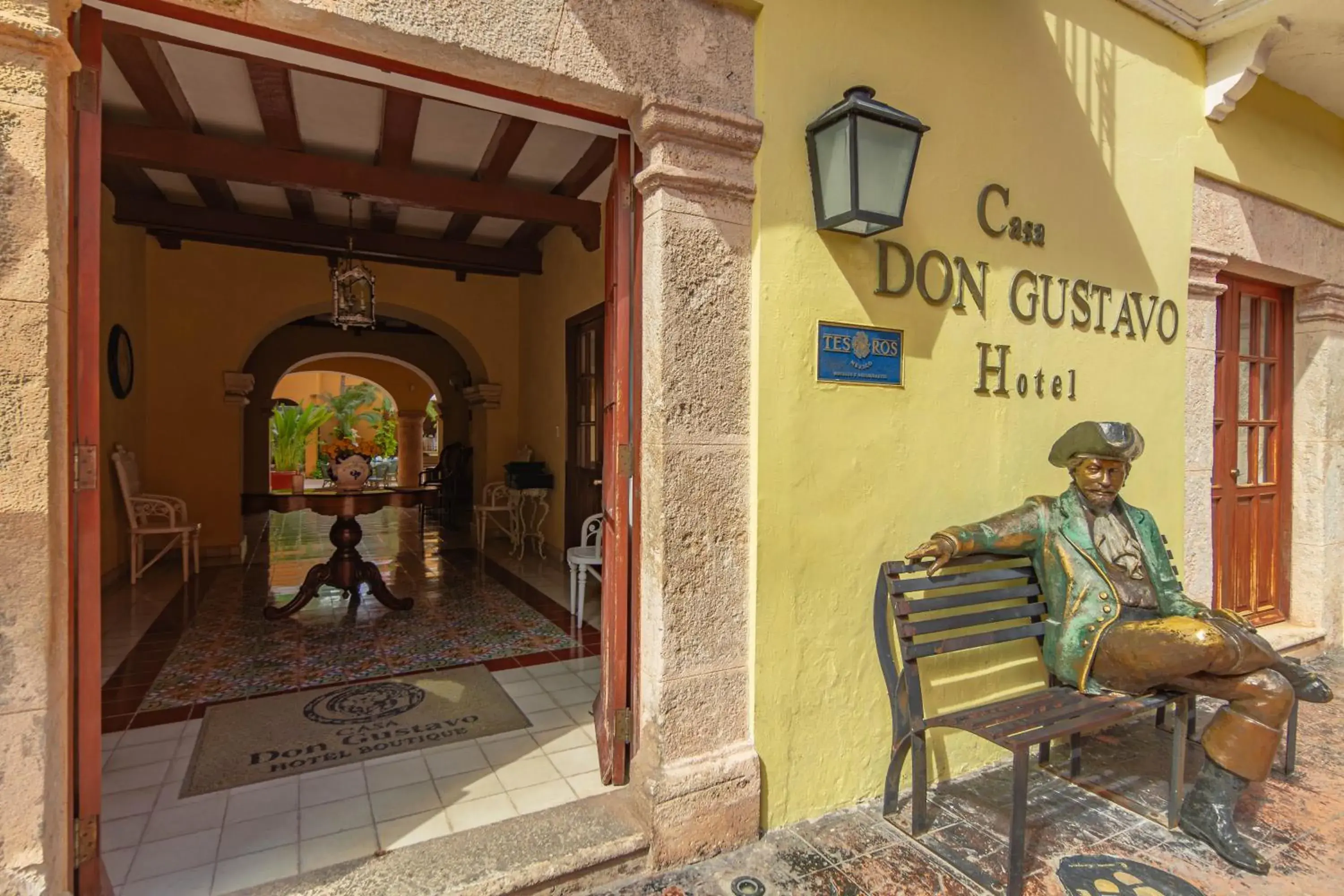 Facade/entrance in Hotel Boutique Casa Don Gustavo, Campeche Facade/entrance in Hotel Boutique Casa Don Gustavo, Campeche