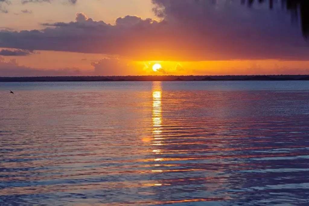 Sunrise/Sunset in Mi Kasa Tu Kasa Bacalar by Nah Hotels