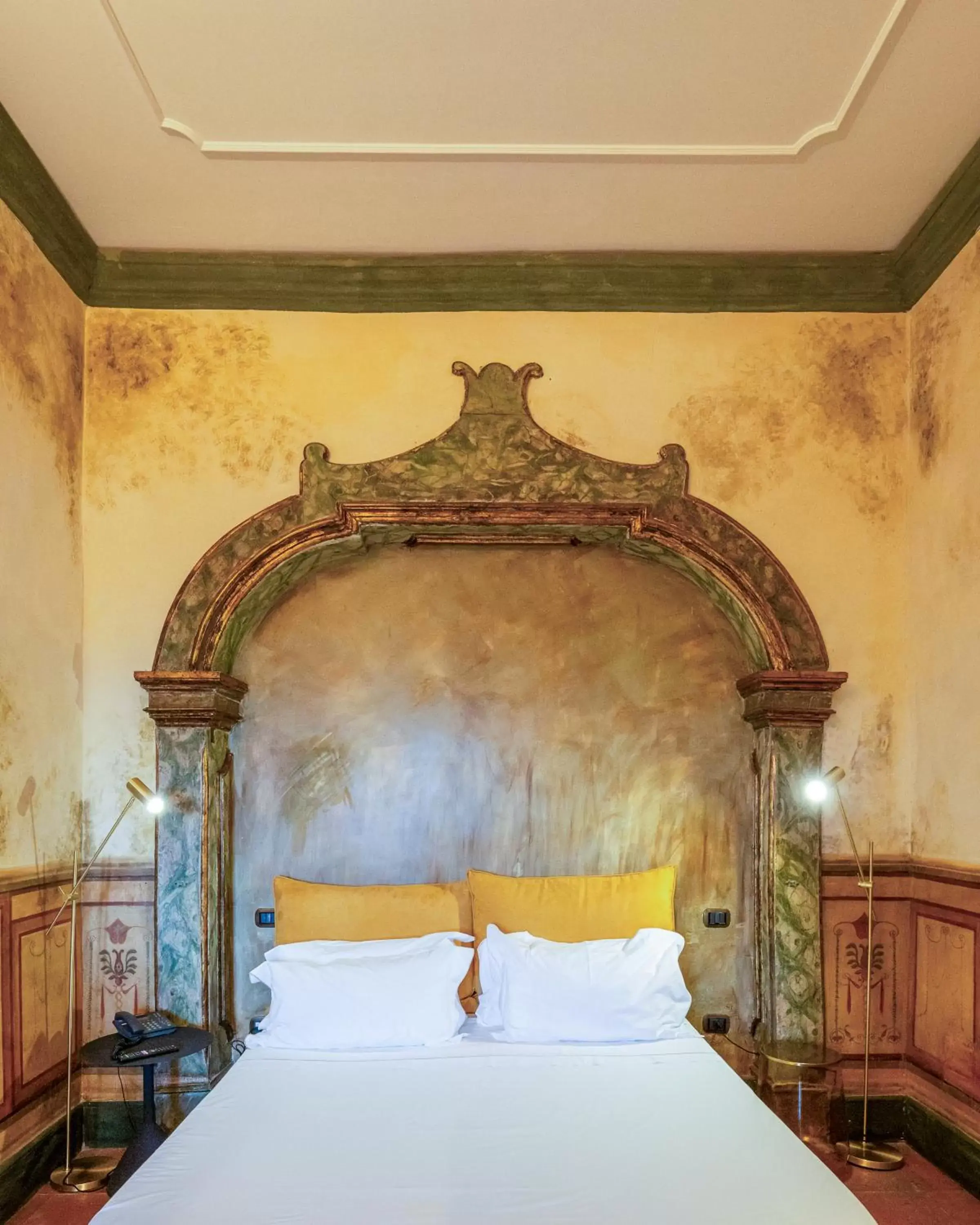 Bed in Castello di Limatola