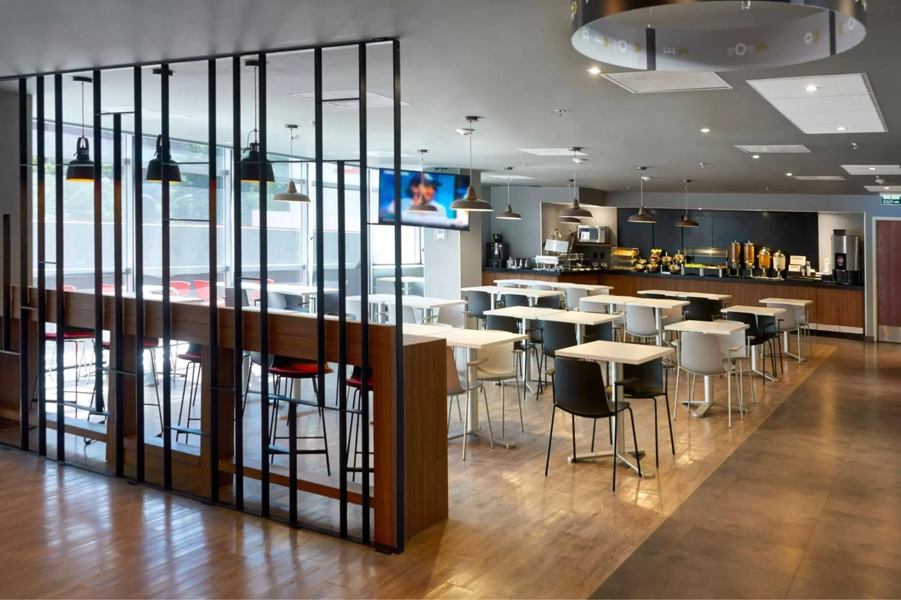 Breakfast, Restaurant/Places to Eat in City Express Plus by Marriott Guadalajara Expo