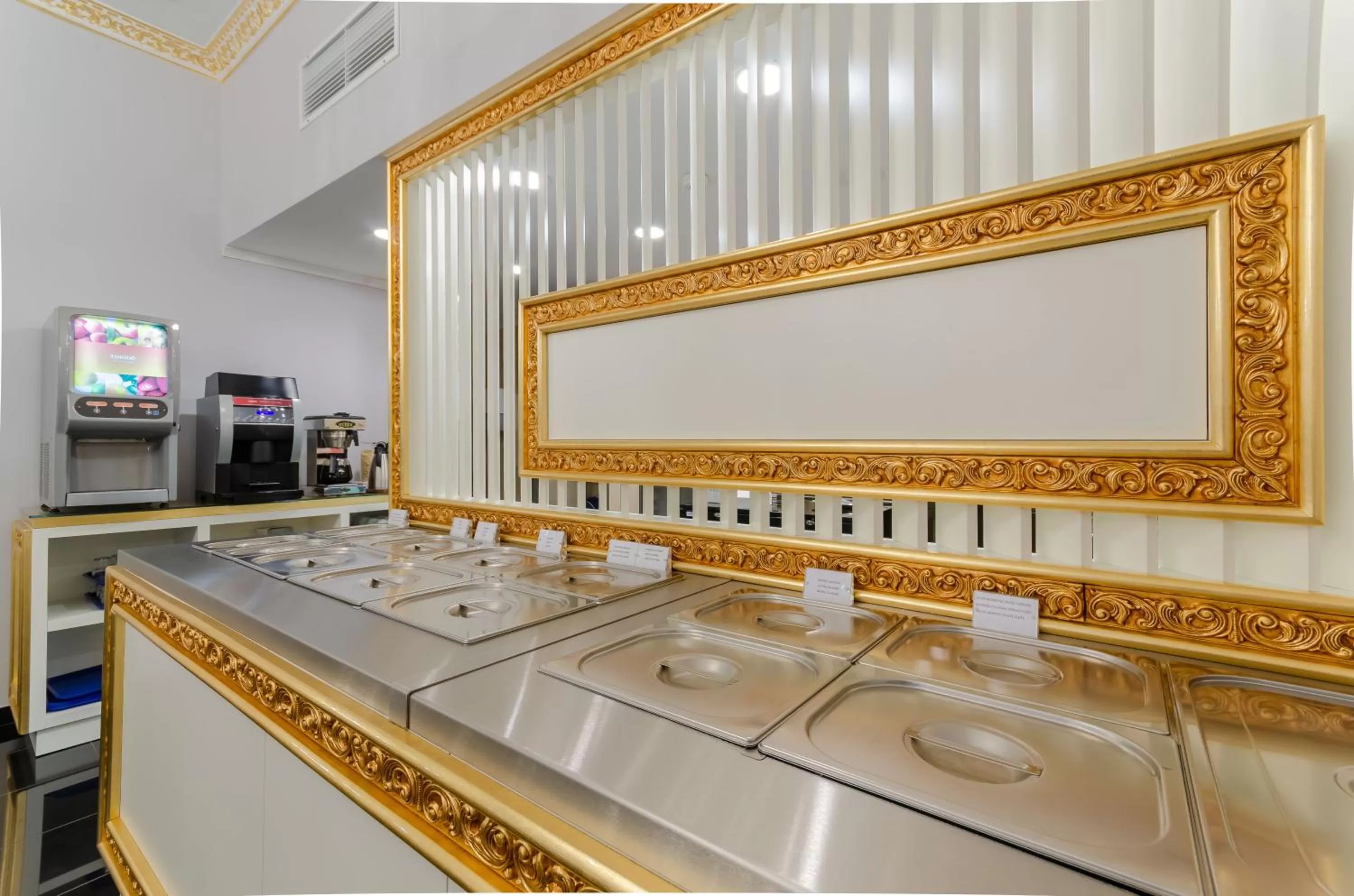 Restaurant/places to eat in Hotel LX Rossio