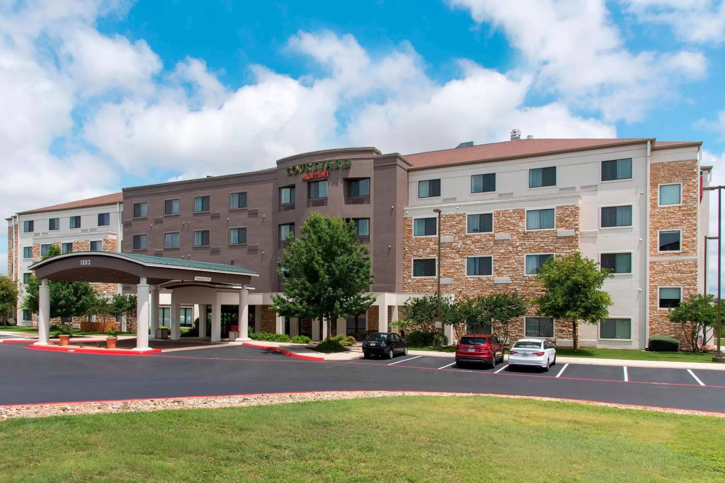 Property building in Courtyard by Marriott San Antonio North Stone Oak At Legacy